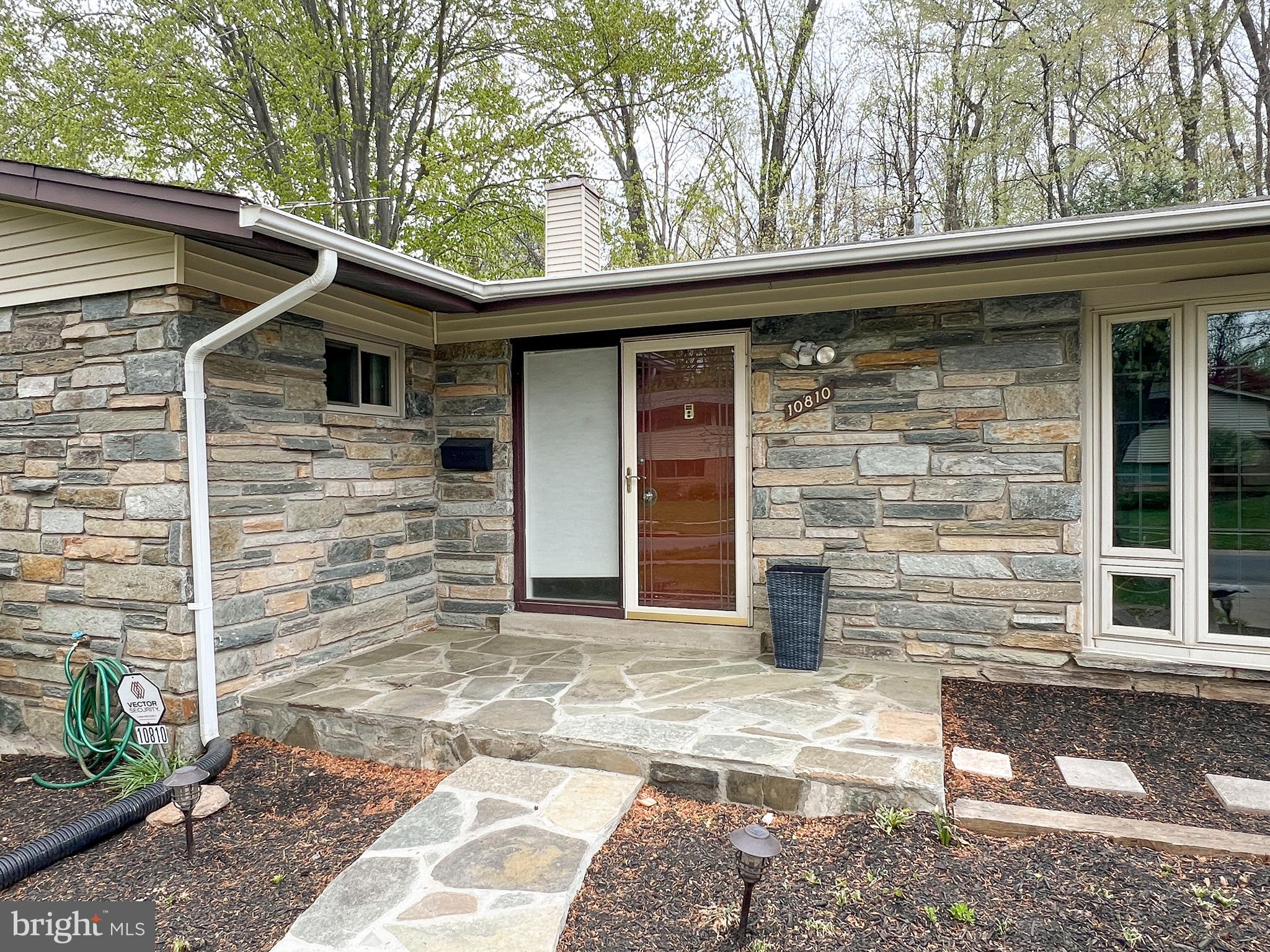 NORTHWOOD PARK VIEW - Residential Lease