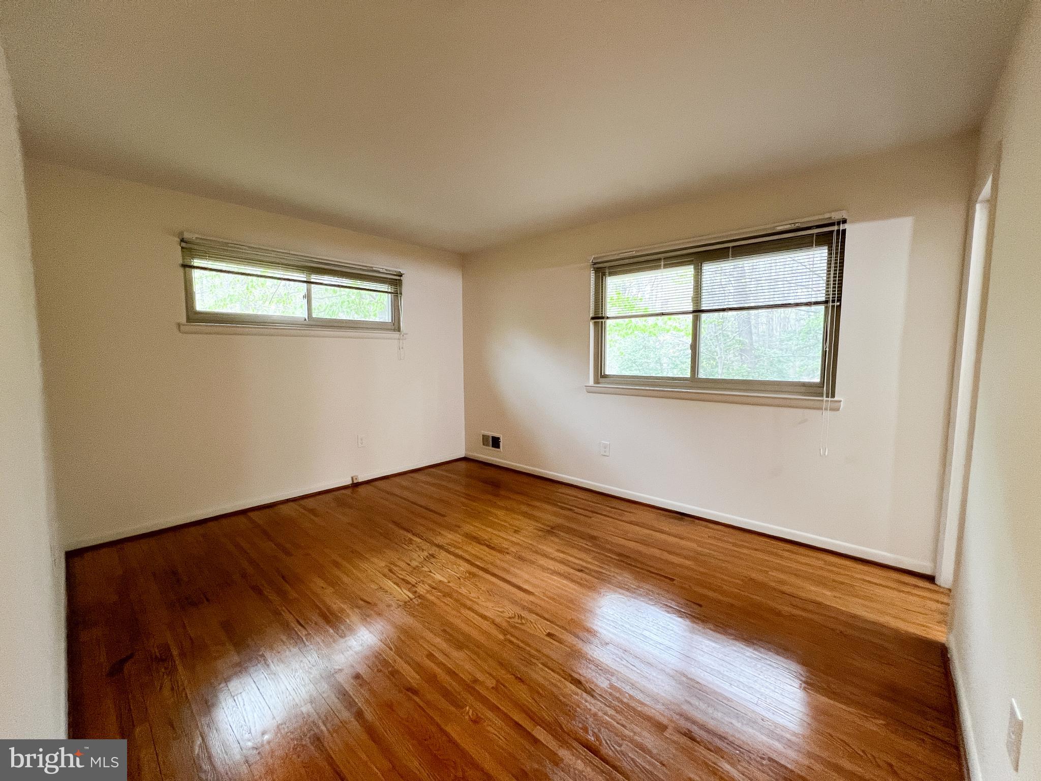 NORTHWOOD PARK VIEW - Residential Lease