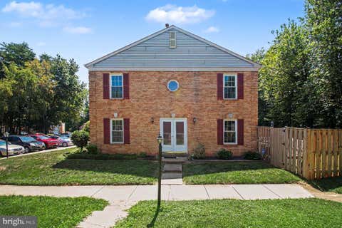 Photo of 4715 S Park Court, WOODBRIDGE, VA 22193 (MLS # VAPW2126178)