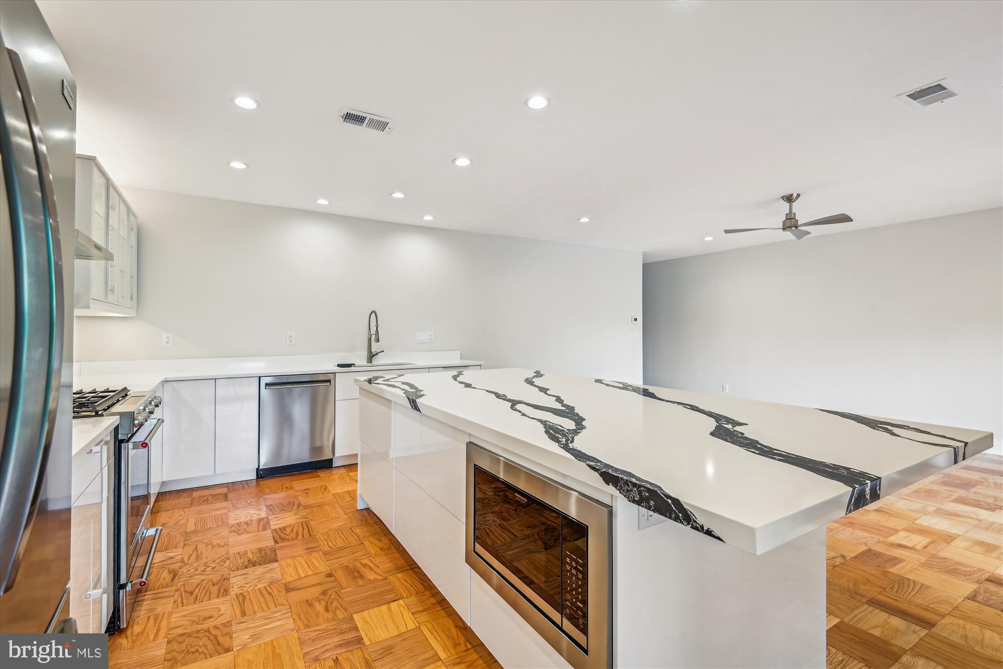 759 FAIRVIEW AVENUE F 759 F