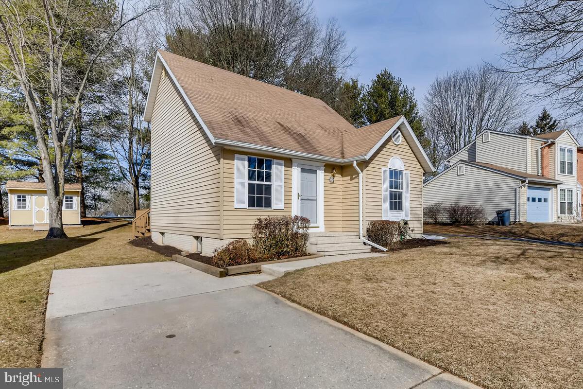 BRIMFIELD - Residential