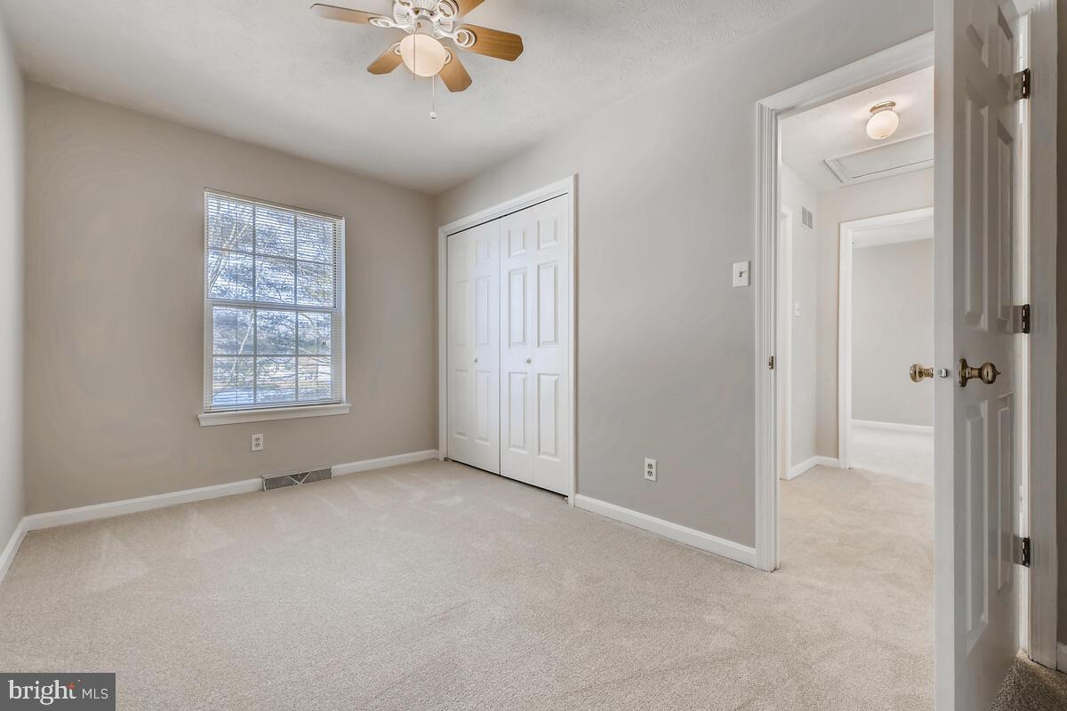 BRIMFIELD - Residential