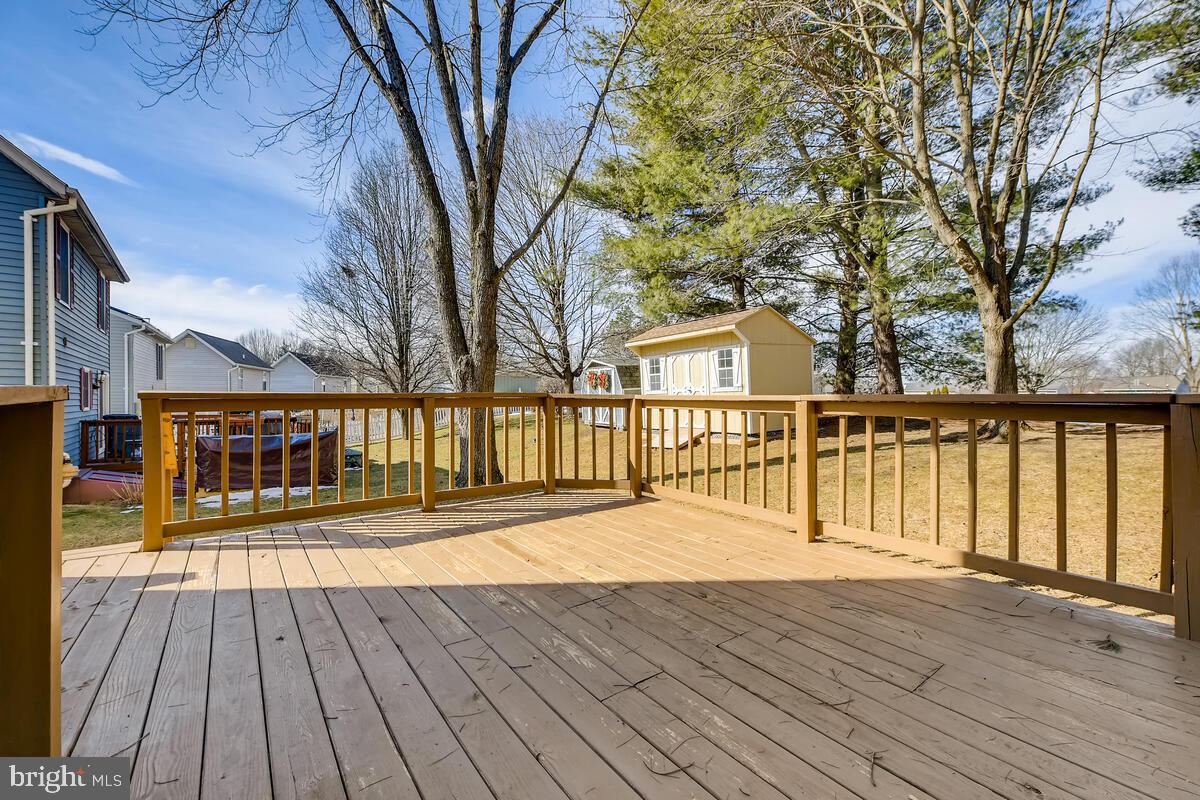 BRIMFIELD - Residential