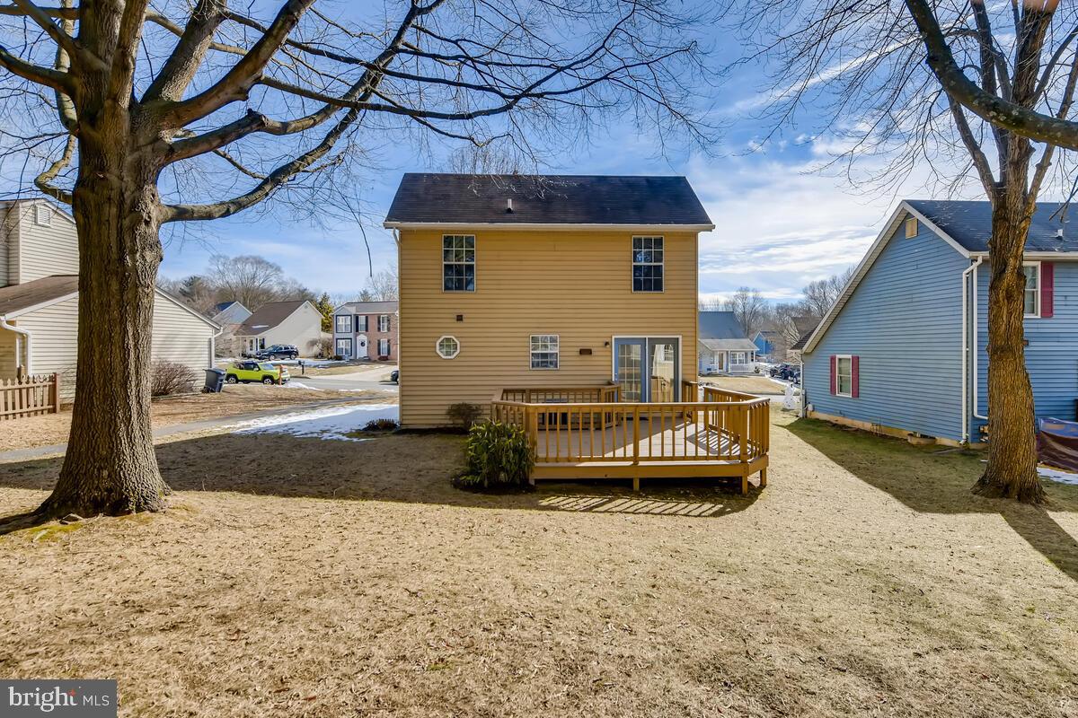 BRIMFIELD - Residential