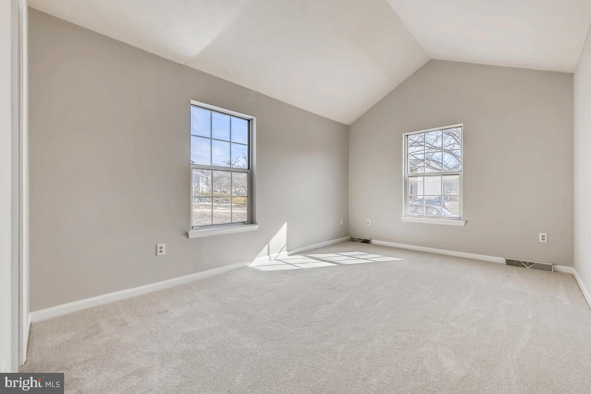 BRIMFIELD - Residential