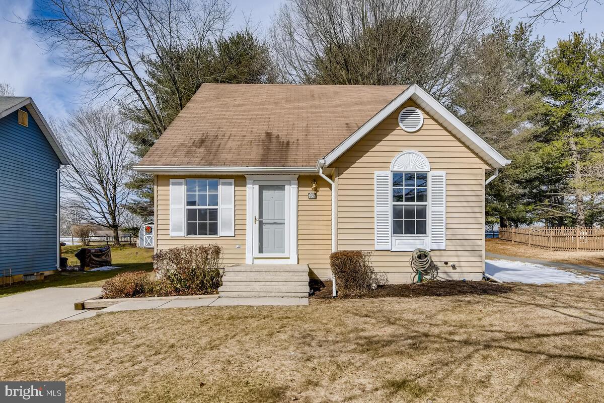 BRIMFIELD - Residential