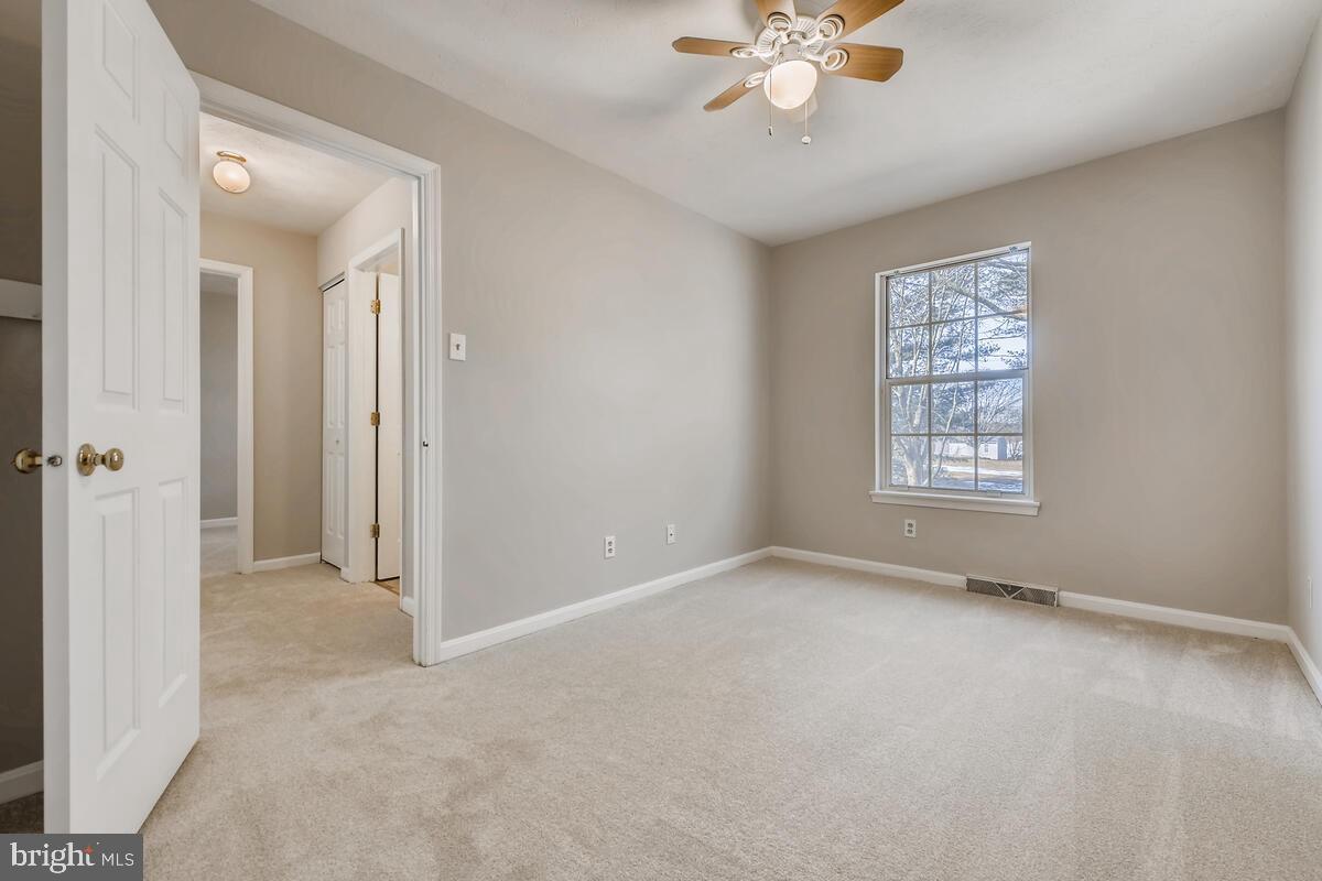 BRIMFIELD - Residential