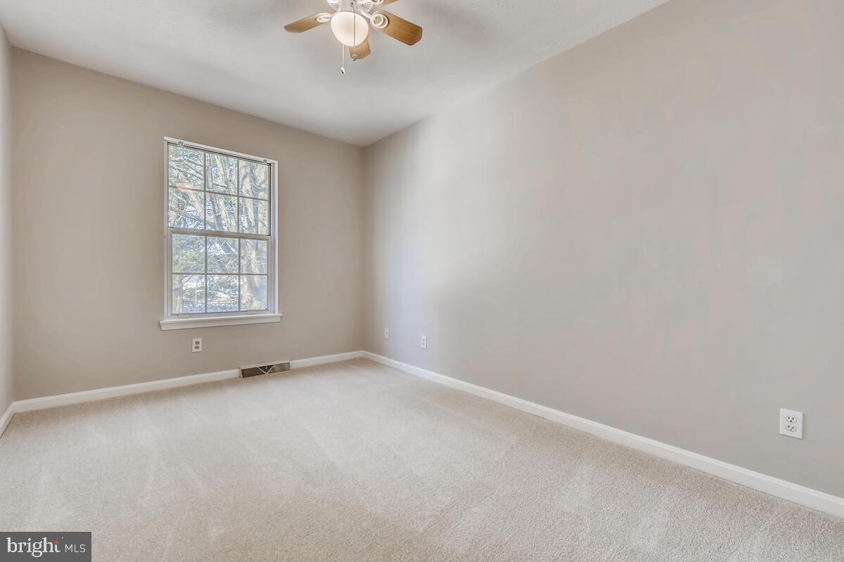 BRIMFIELD - Residential