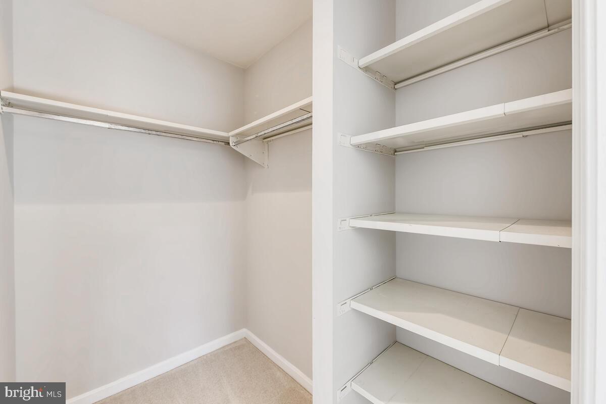 BRIMFIELD - Residential