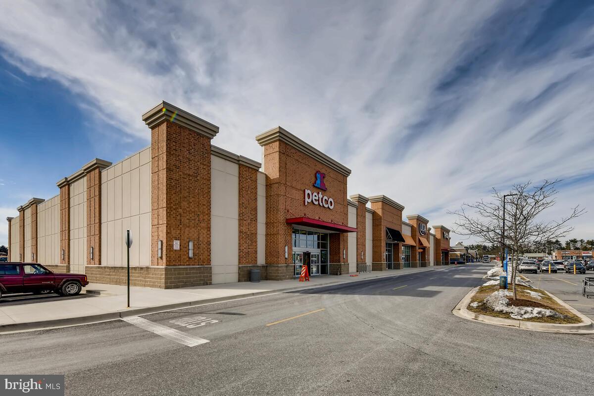 BRIMFIELD - Residential