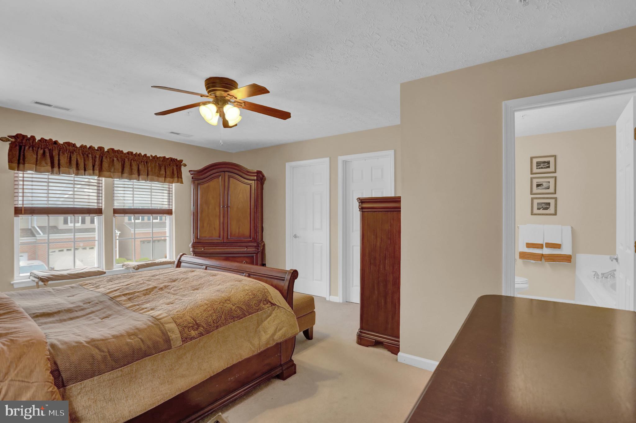 EAGLES LANDING AT WATERS EDGE - Residential