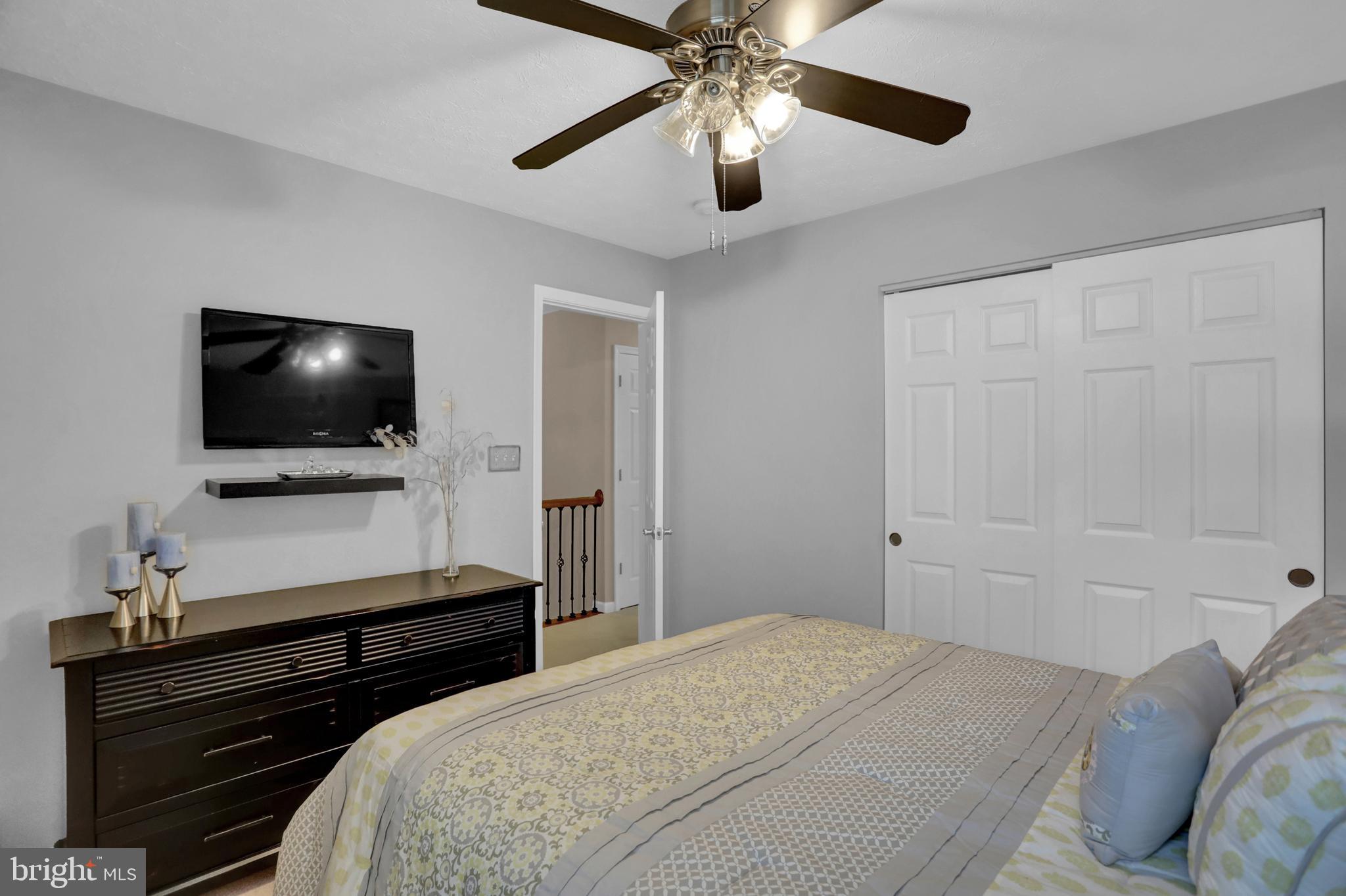 EAGLES LANDING AT WATERS EDGE - Residential