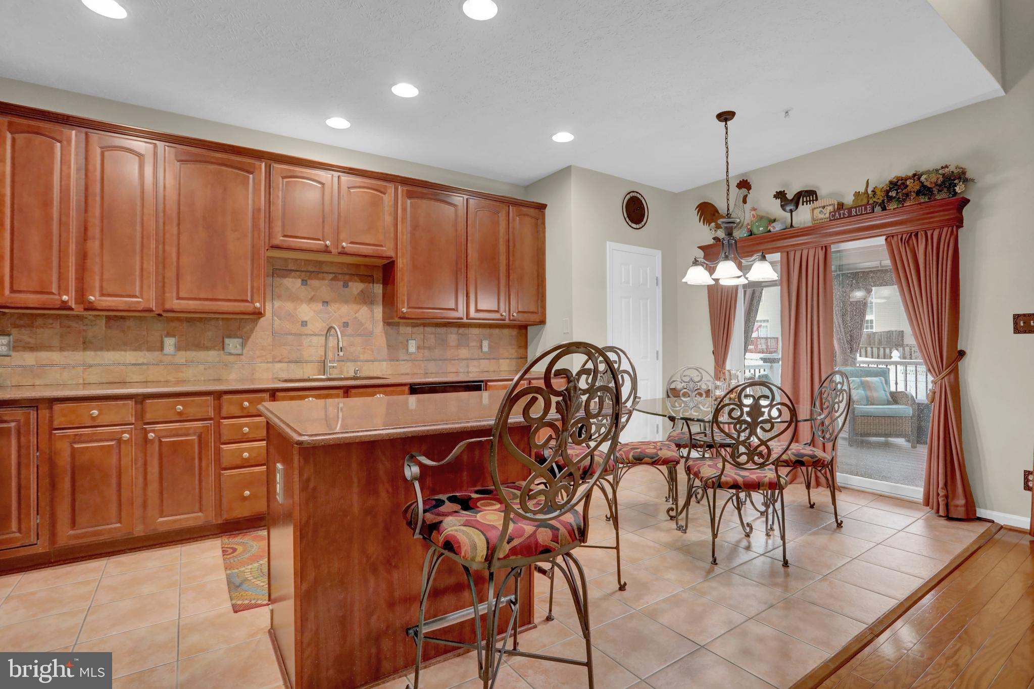 EAGLES LANDING AT WATERS EDGE - Residential