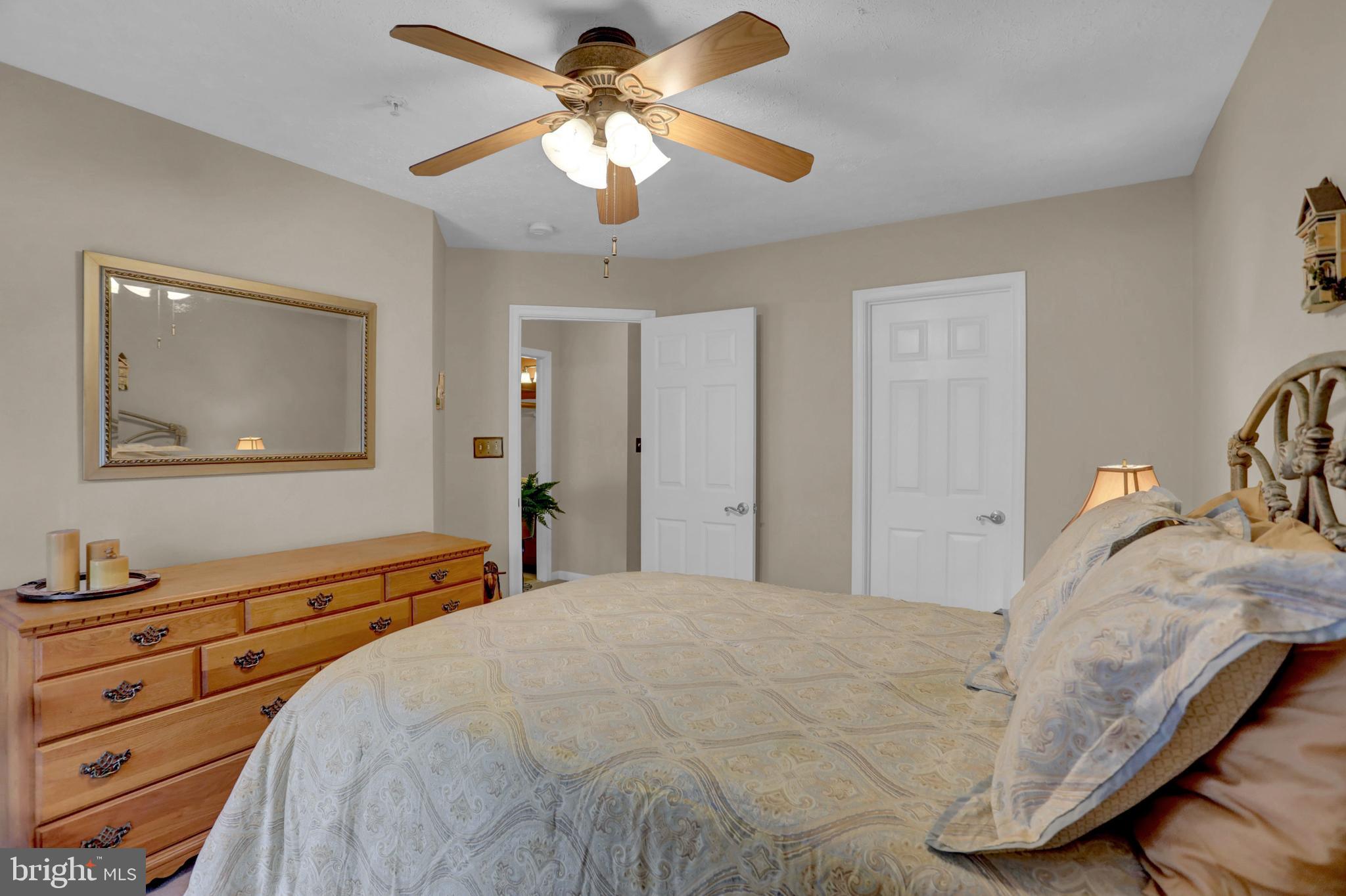 EAGLES LANDING AT WATERS EDGE - Residential