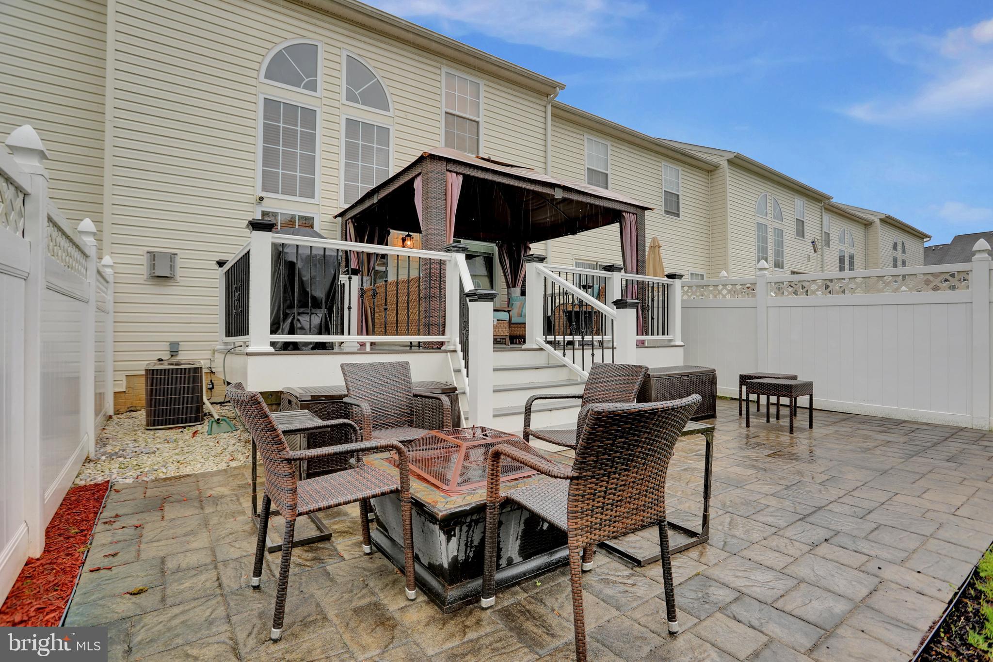 EAGLES LANDING AT WATERS EDGE - Residential