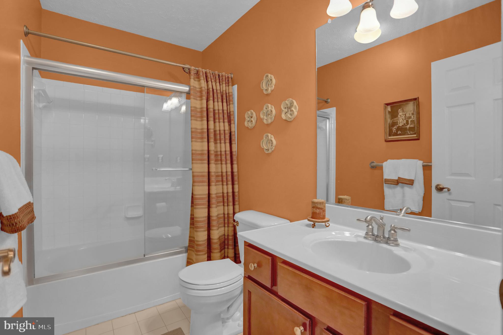 EAGLES LANDING AT WATERS EDGE - Residential