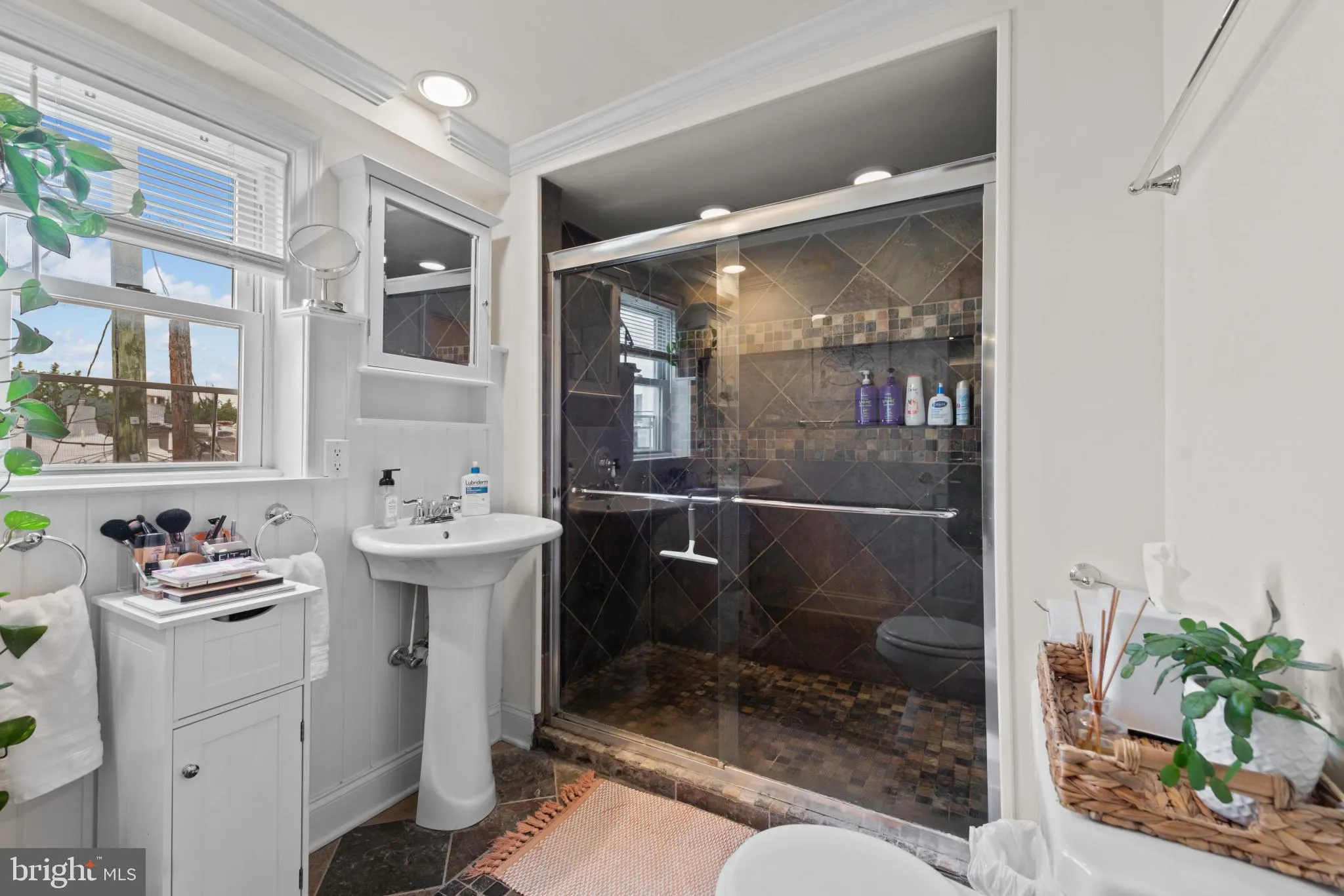 Baltimore, Maryland 21230, United States, 3 Bedrooms Bedrooms, ,3 BathroomsBathrooms,Residential,Active,148543