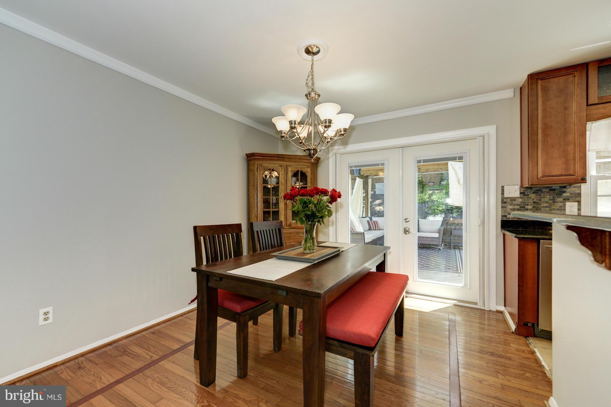 HILLSIDE LANDING - Residential