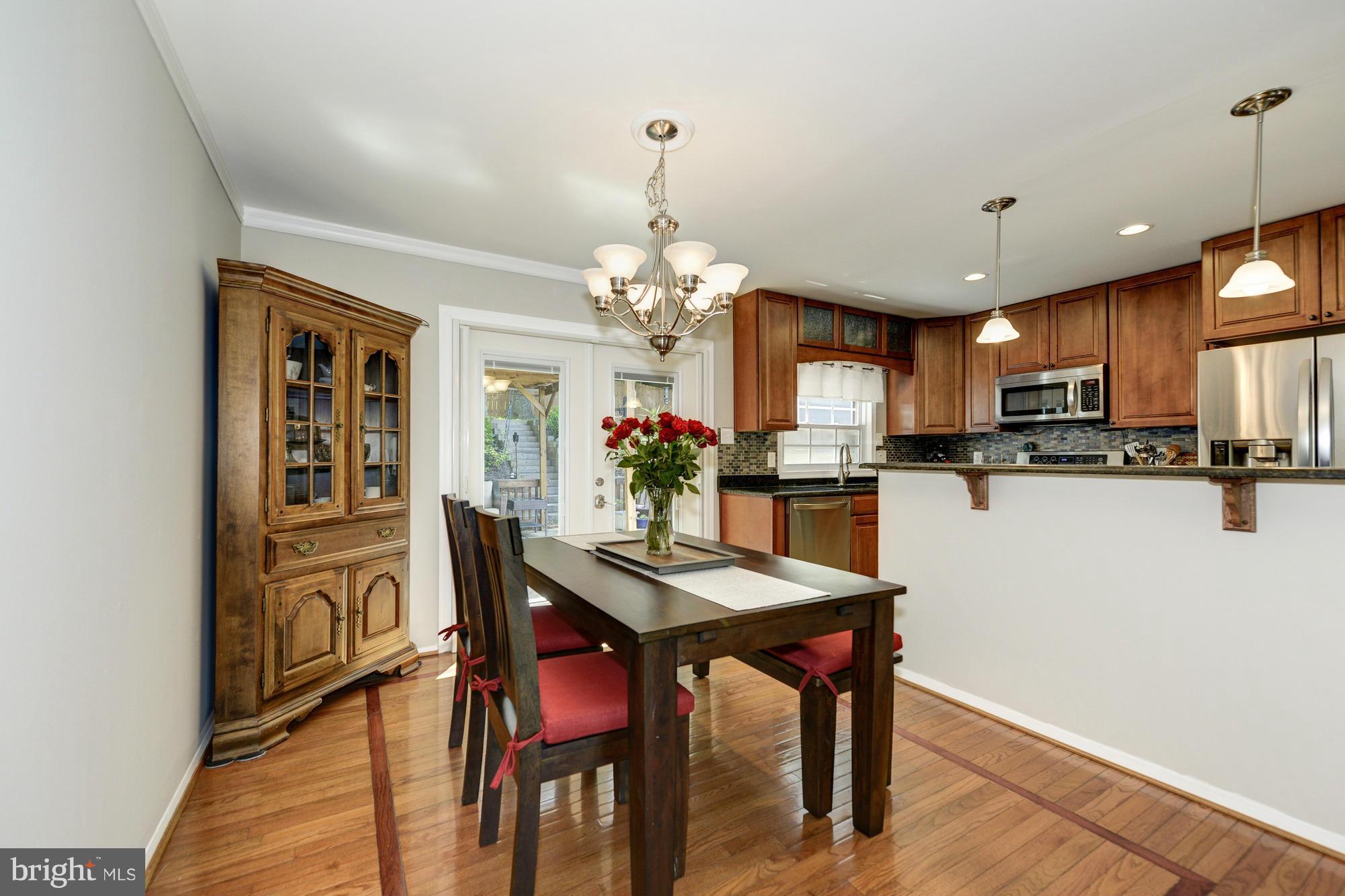 HILLSIDE LANDING - Residential