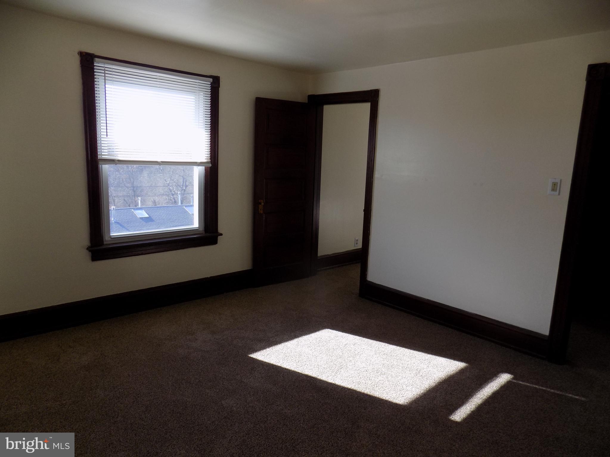 NON AVAILABLE - Residential Lease