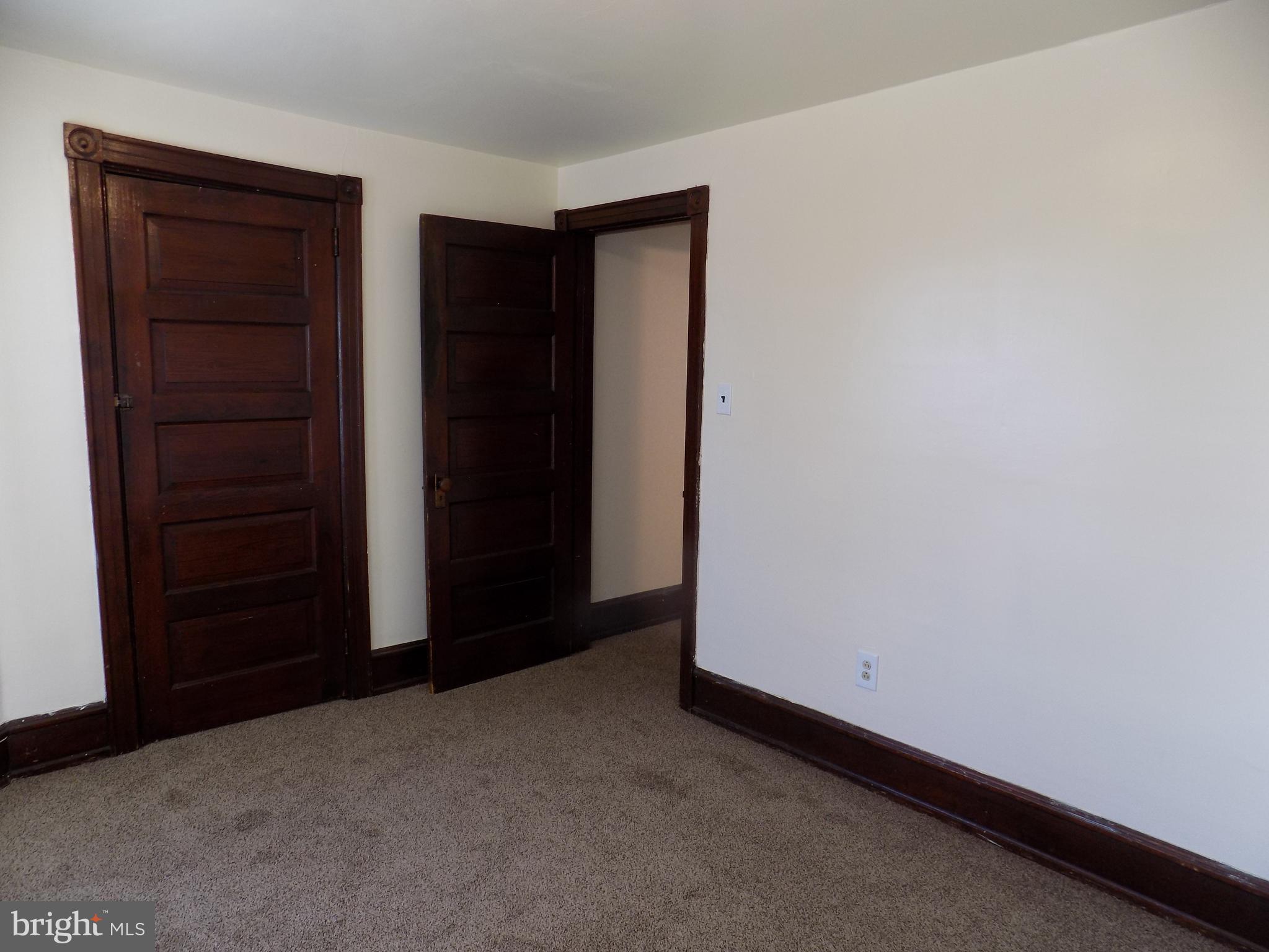 NON AVAILABLE - Residential Lease