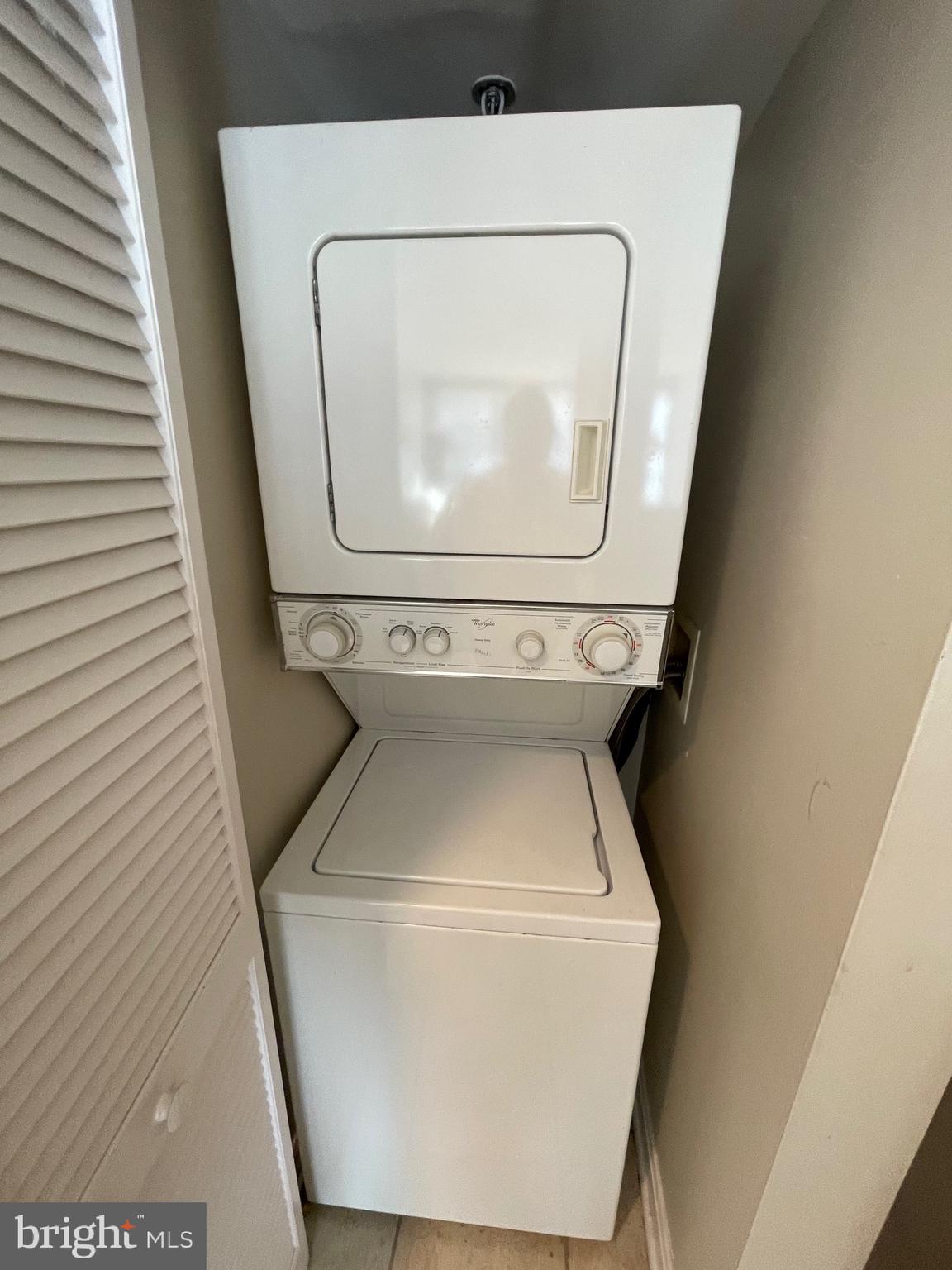 EASTVIEW AT BALLSTON METRO - Residential Lease