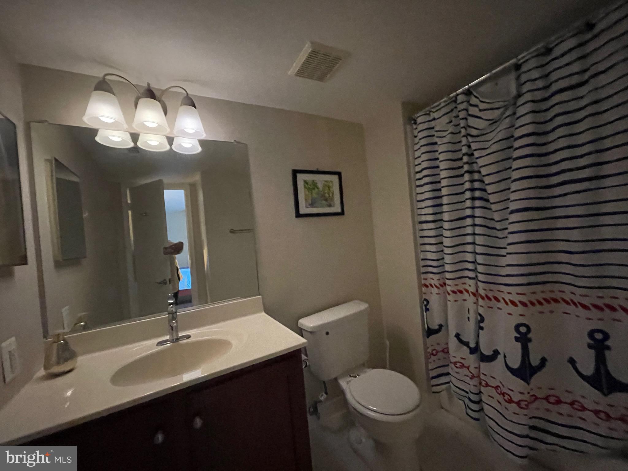 EASTVIEW AT BALLSTON METRO - Residential Lease