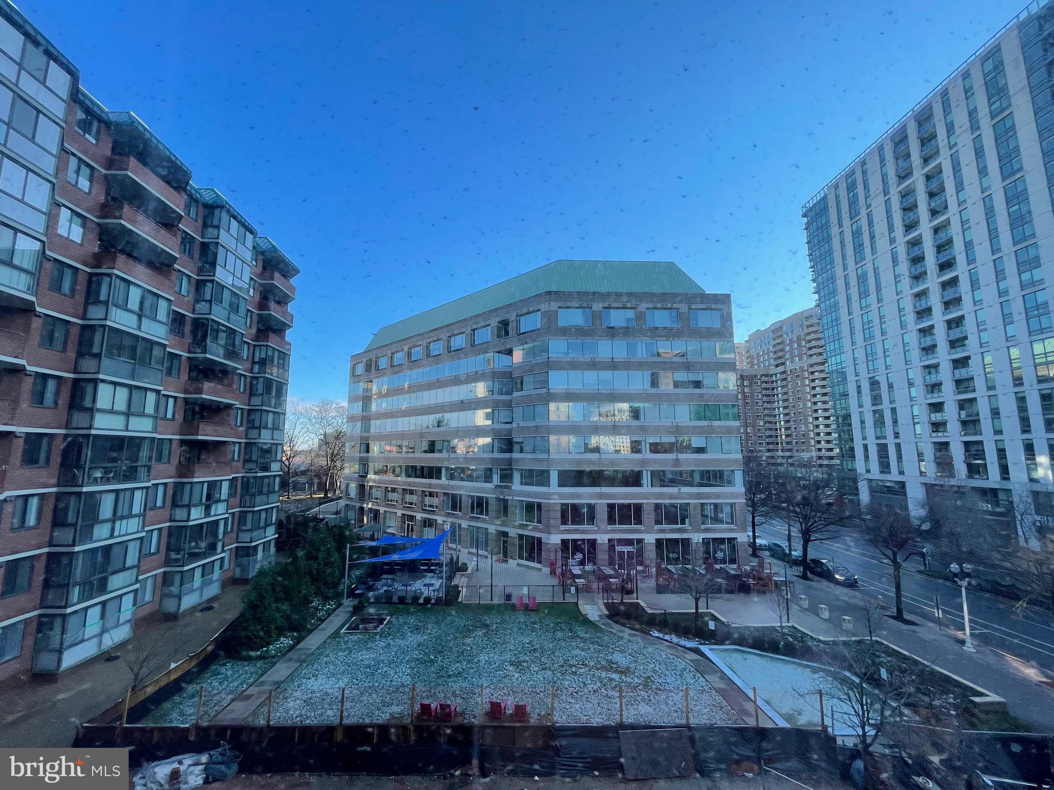 EASTVIEW AT BALLSTON METRO - Residential Lease