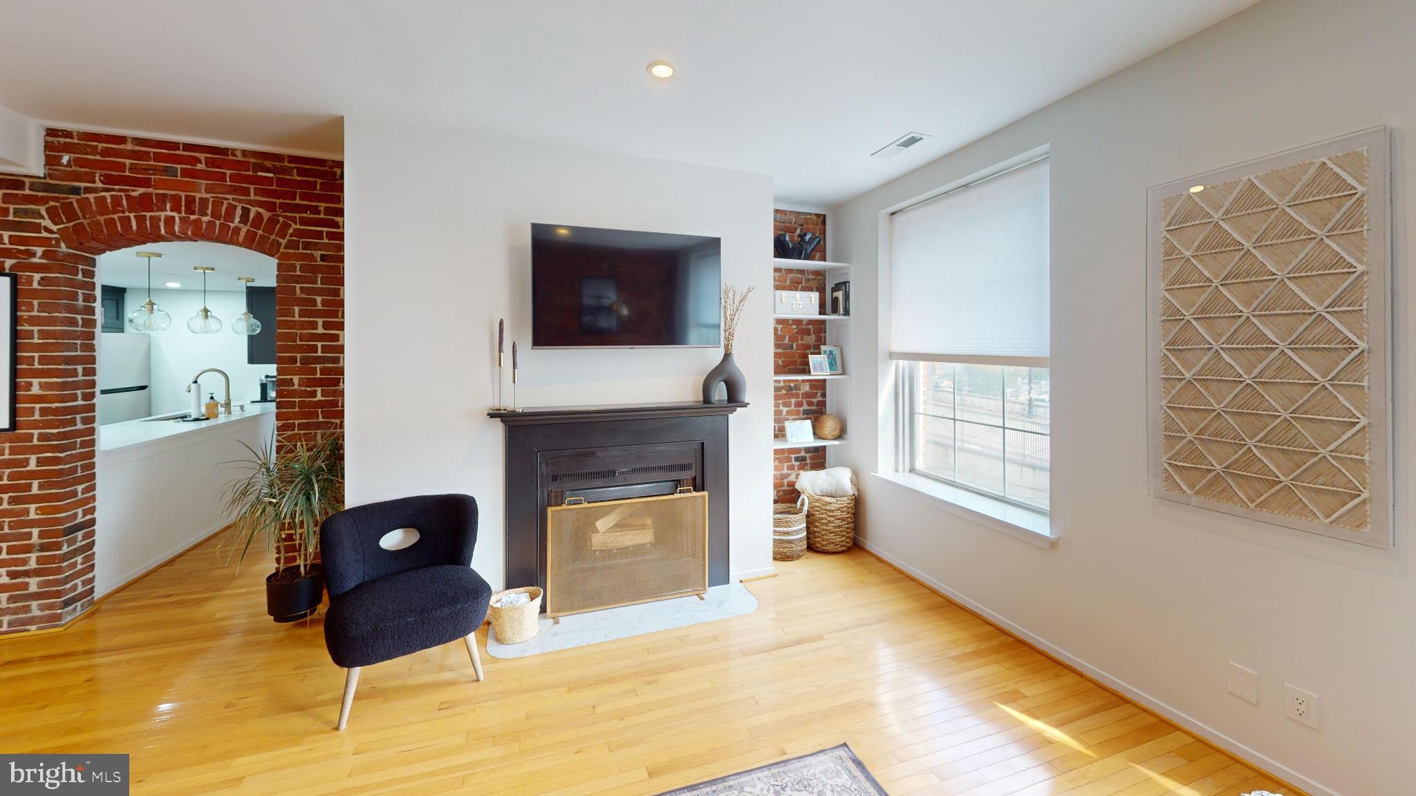 102 CHURCH STREET 22 304