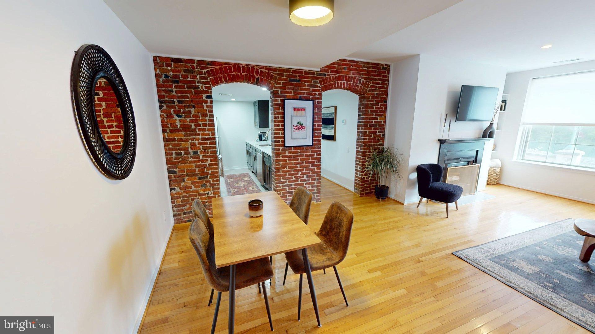 102 CHURCH STREET 22 304