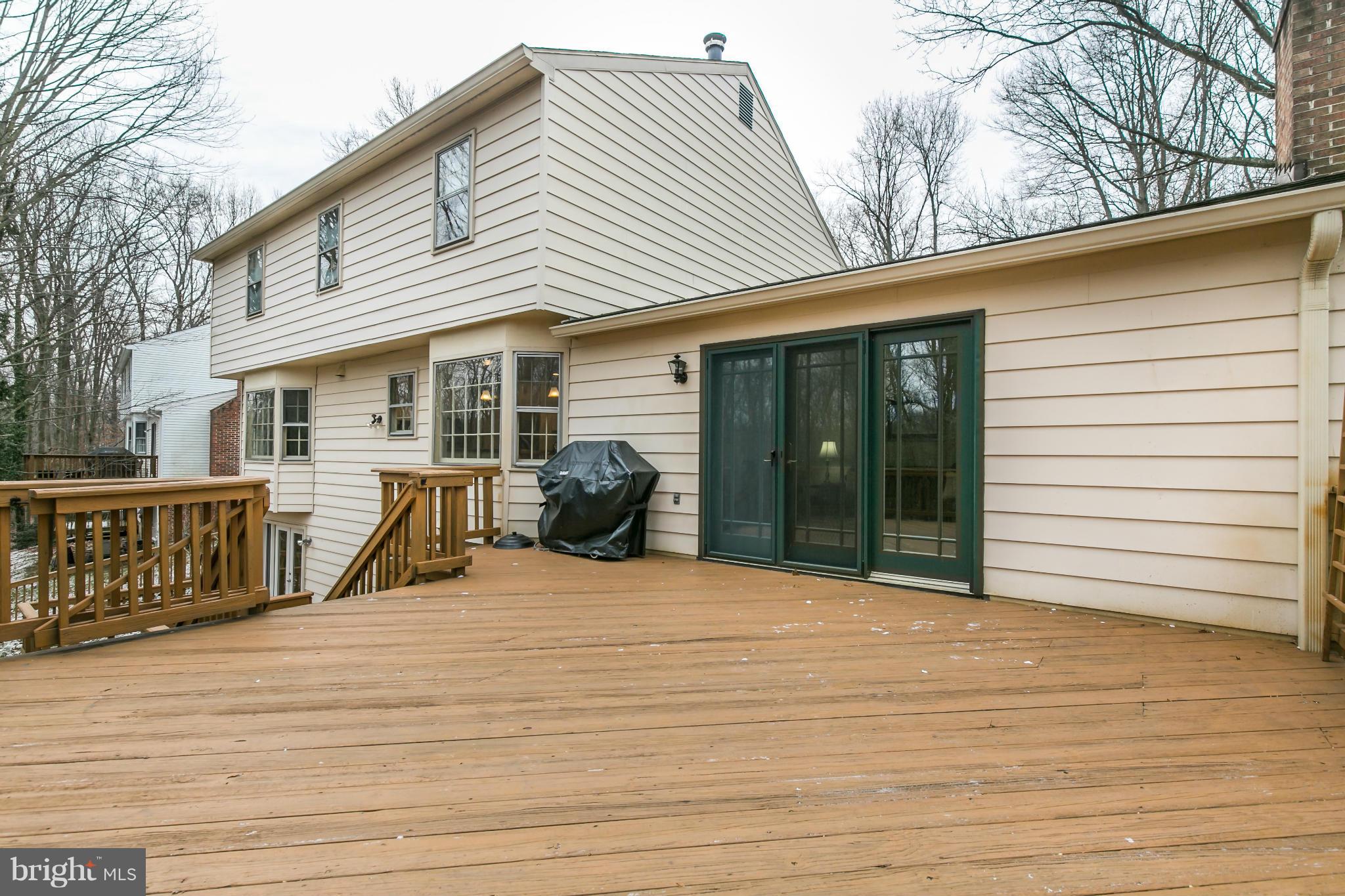 RESTON - Residential