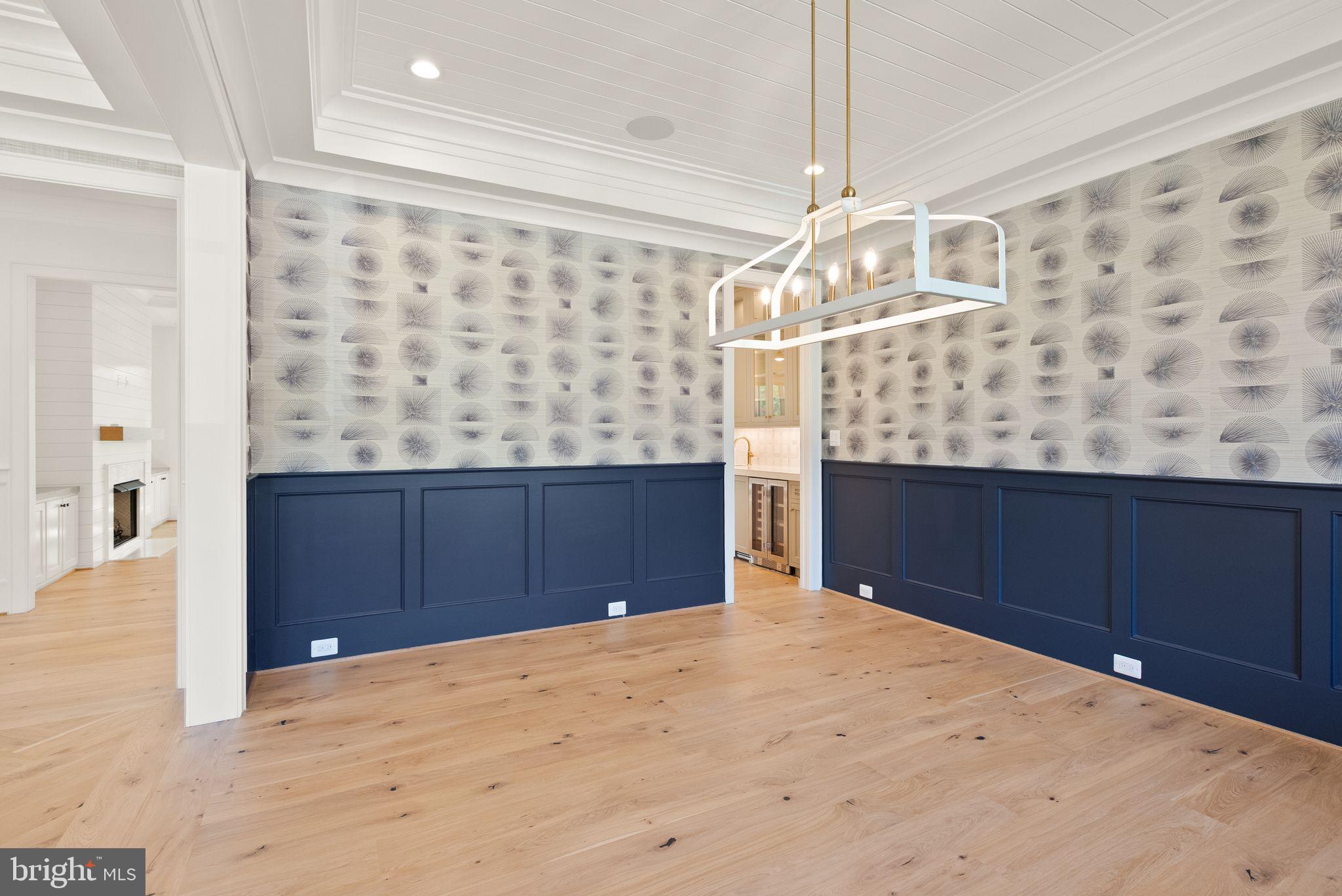 BROYHILL FOREST - Residential