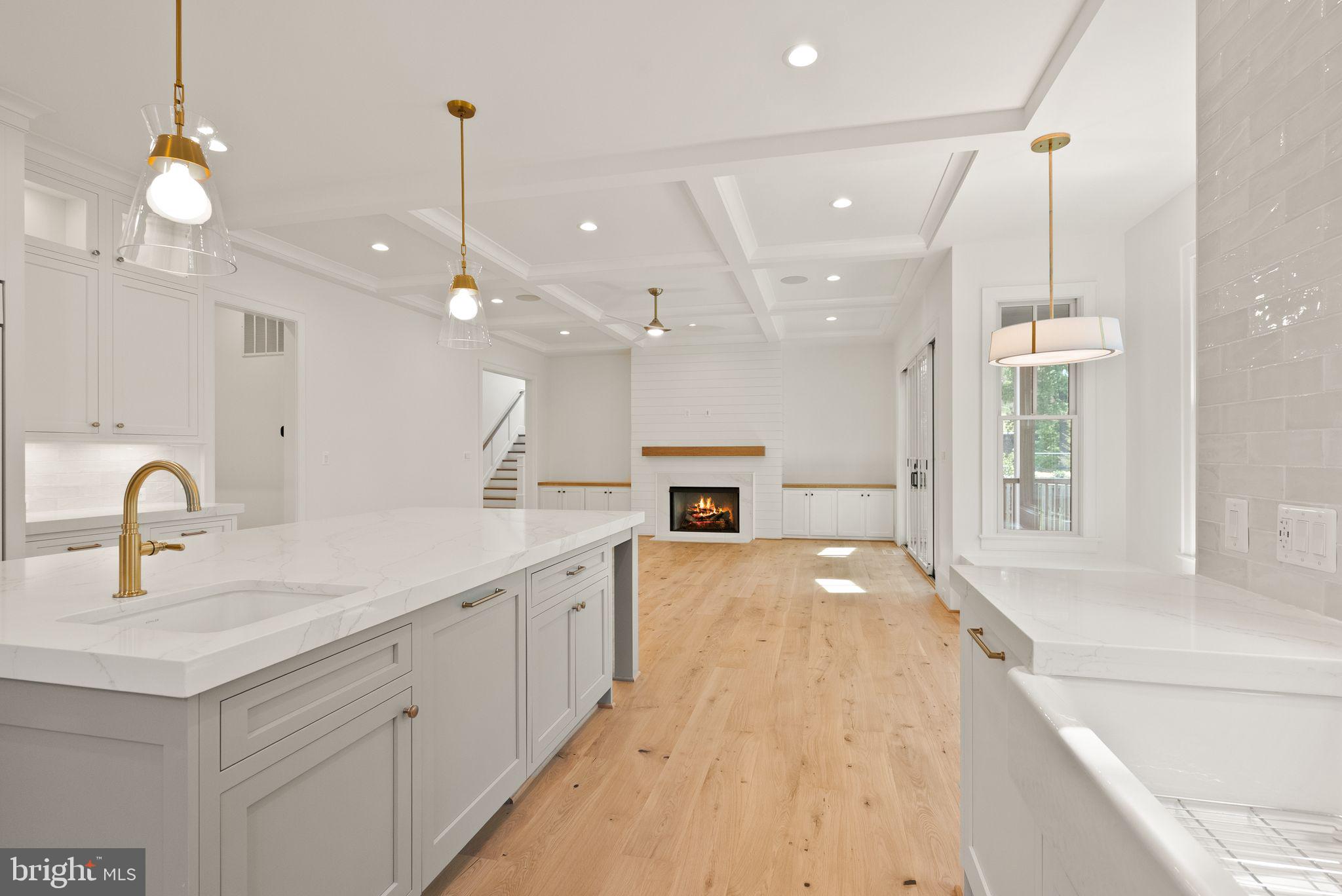 BROYHILL FOREST - Residential