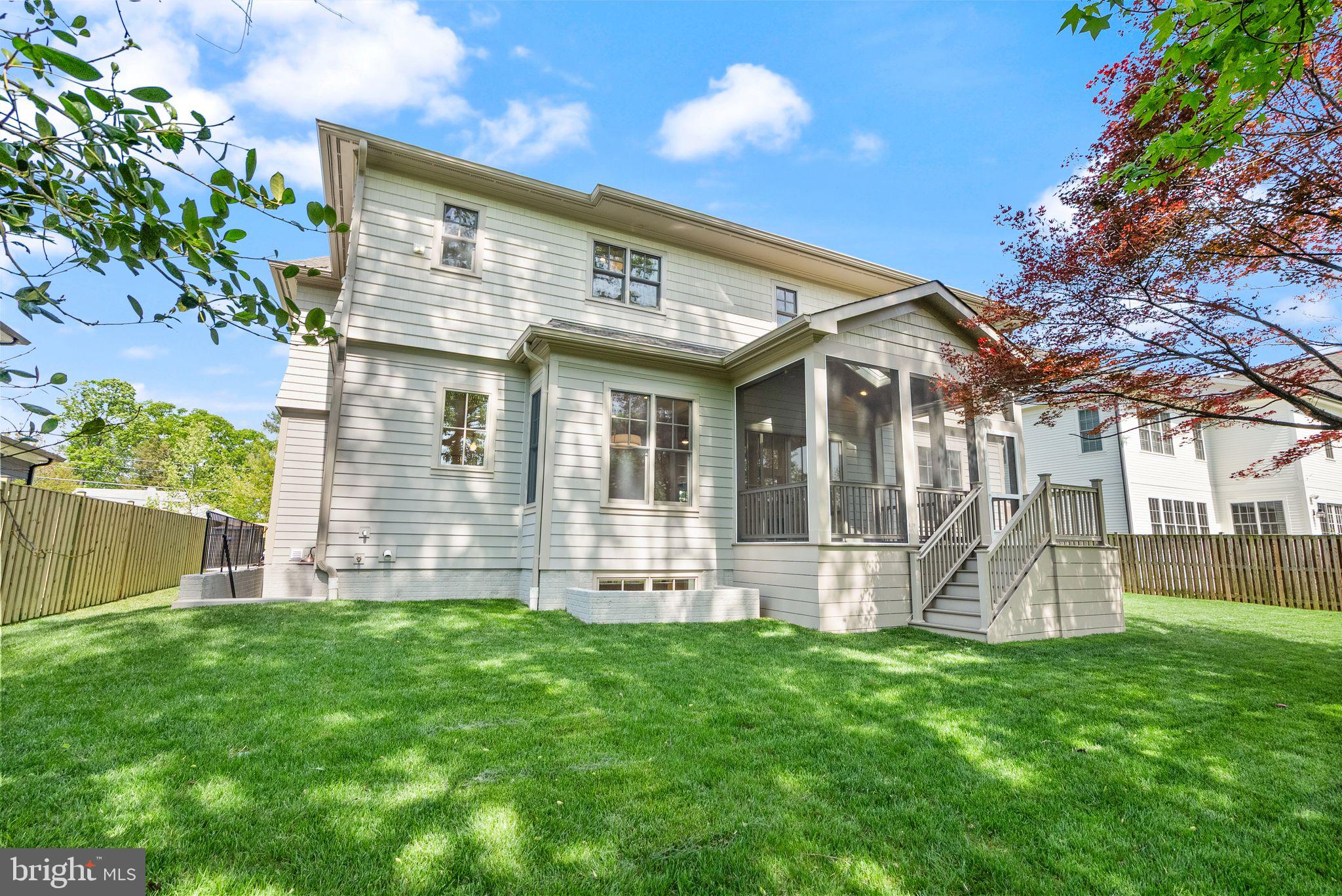 BROYHILL FOREST - Residential