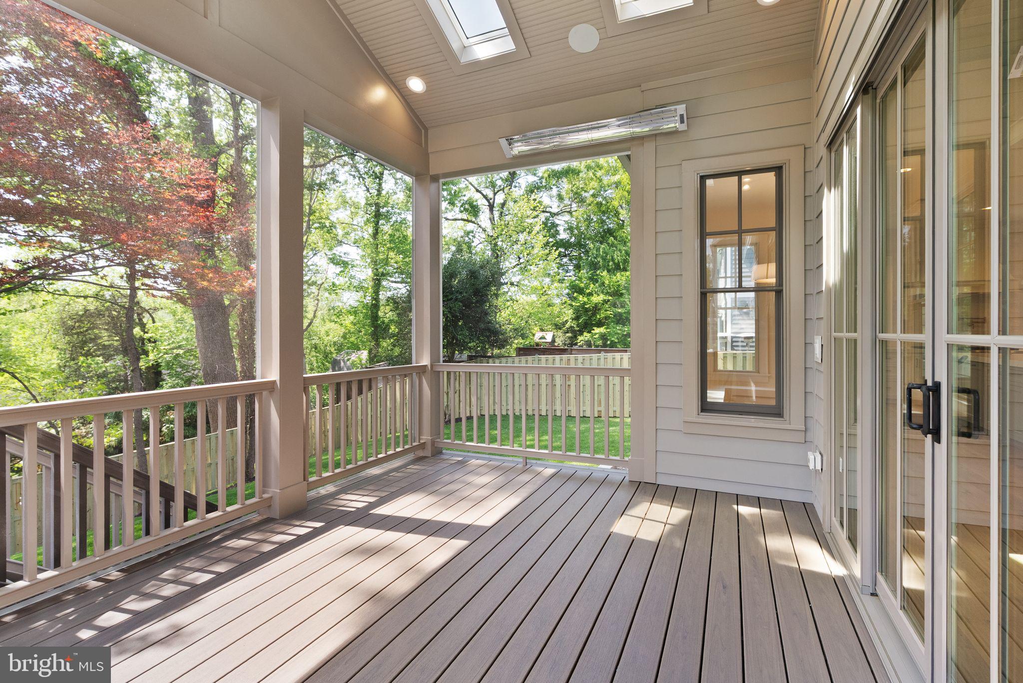 BROYHILL FOREST - Residential