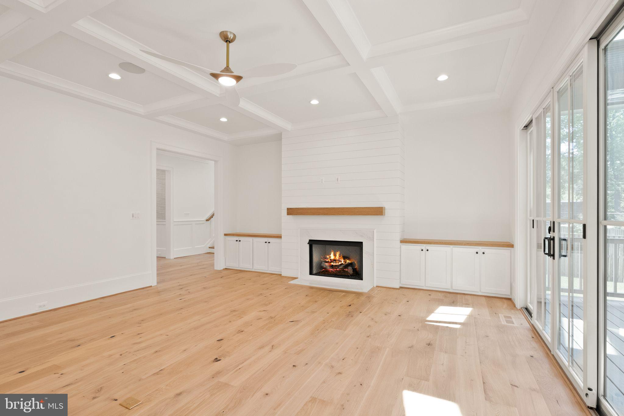 BROYHILL FOREST - Residential