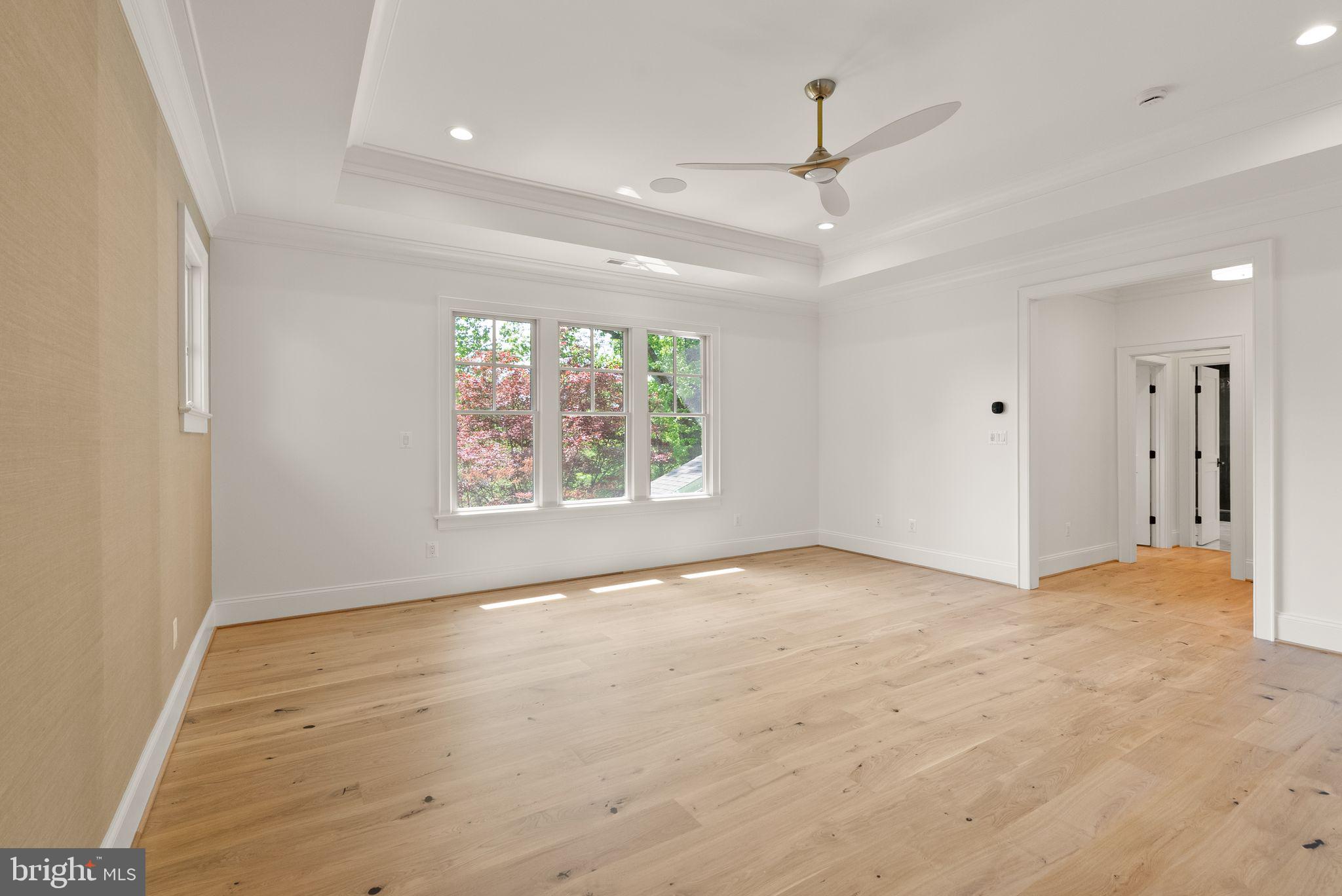 BROYHILL FOREST - Residential