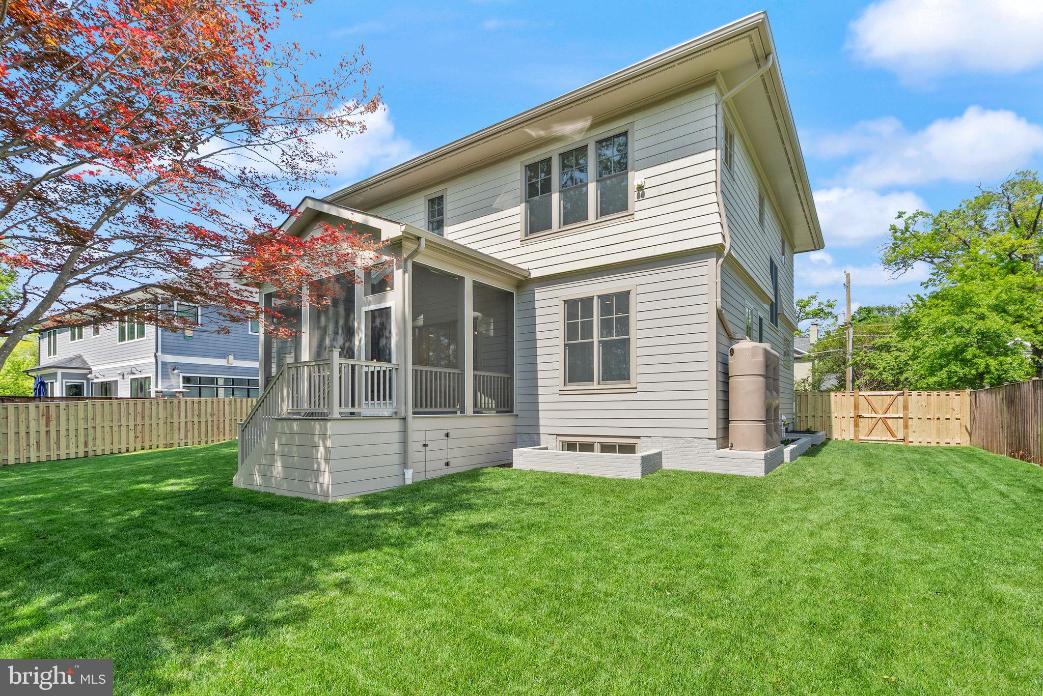 BROYHILL FOREST - Residential