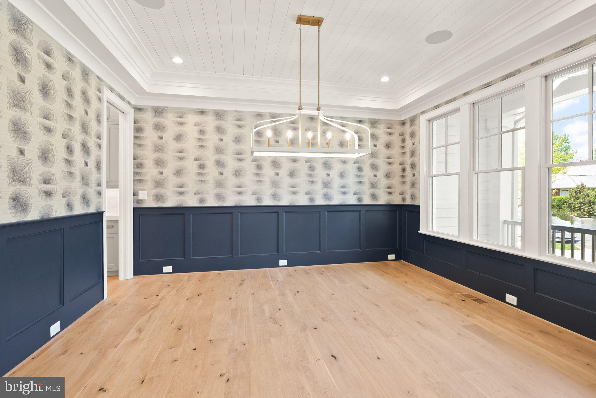 BROYHILL FOREST - Residential