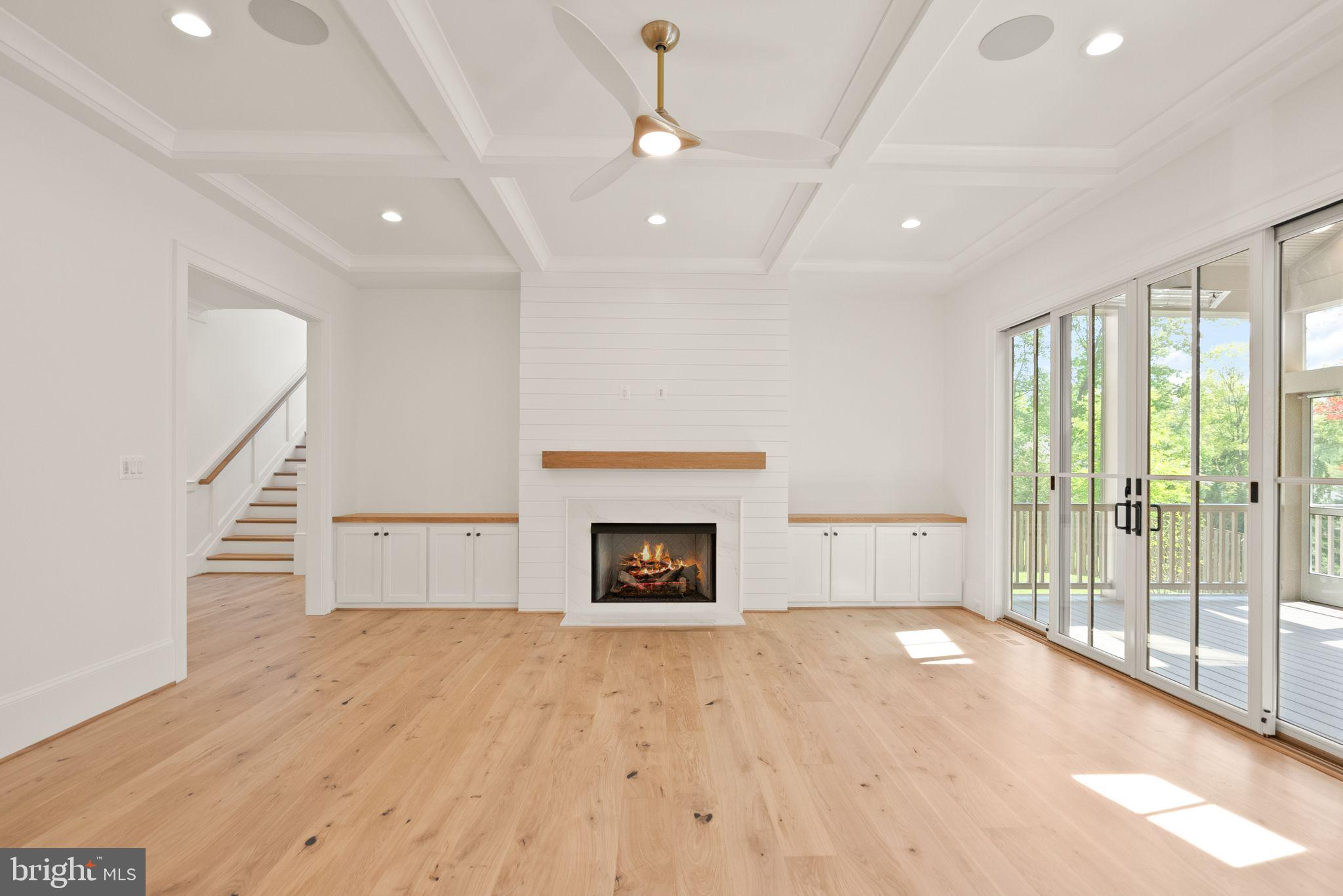 BROYHILL FOREST - Residential