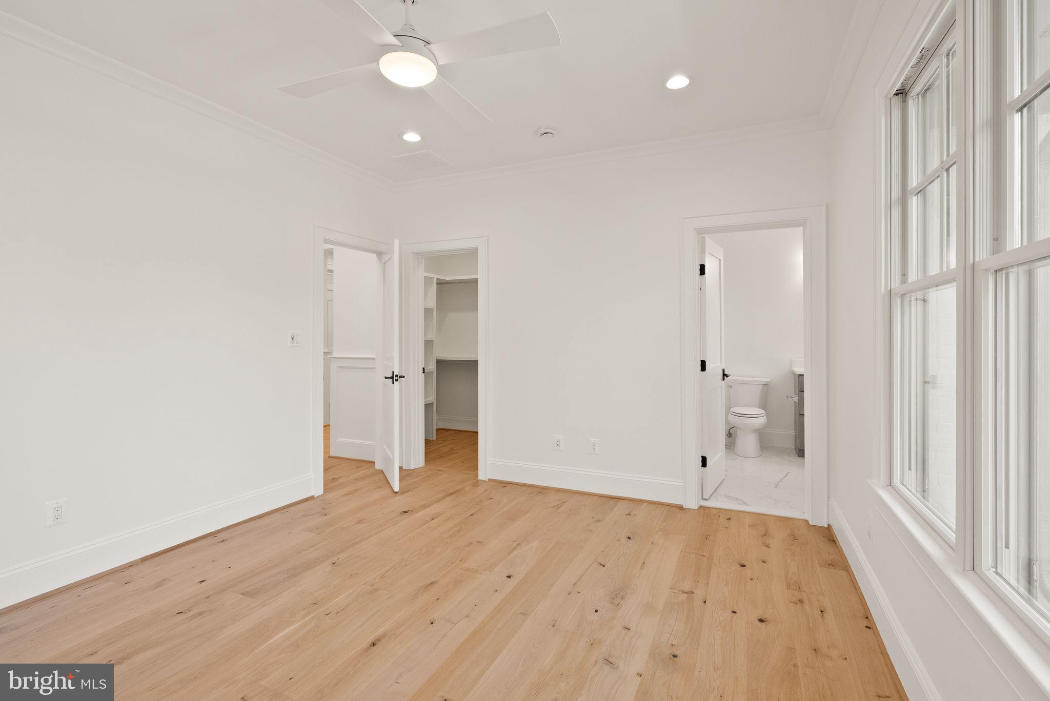 BROYHILL FOREST - Residential