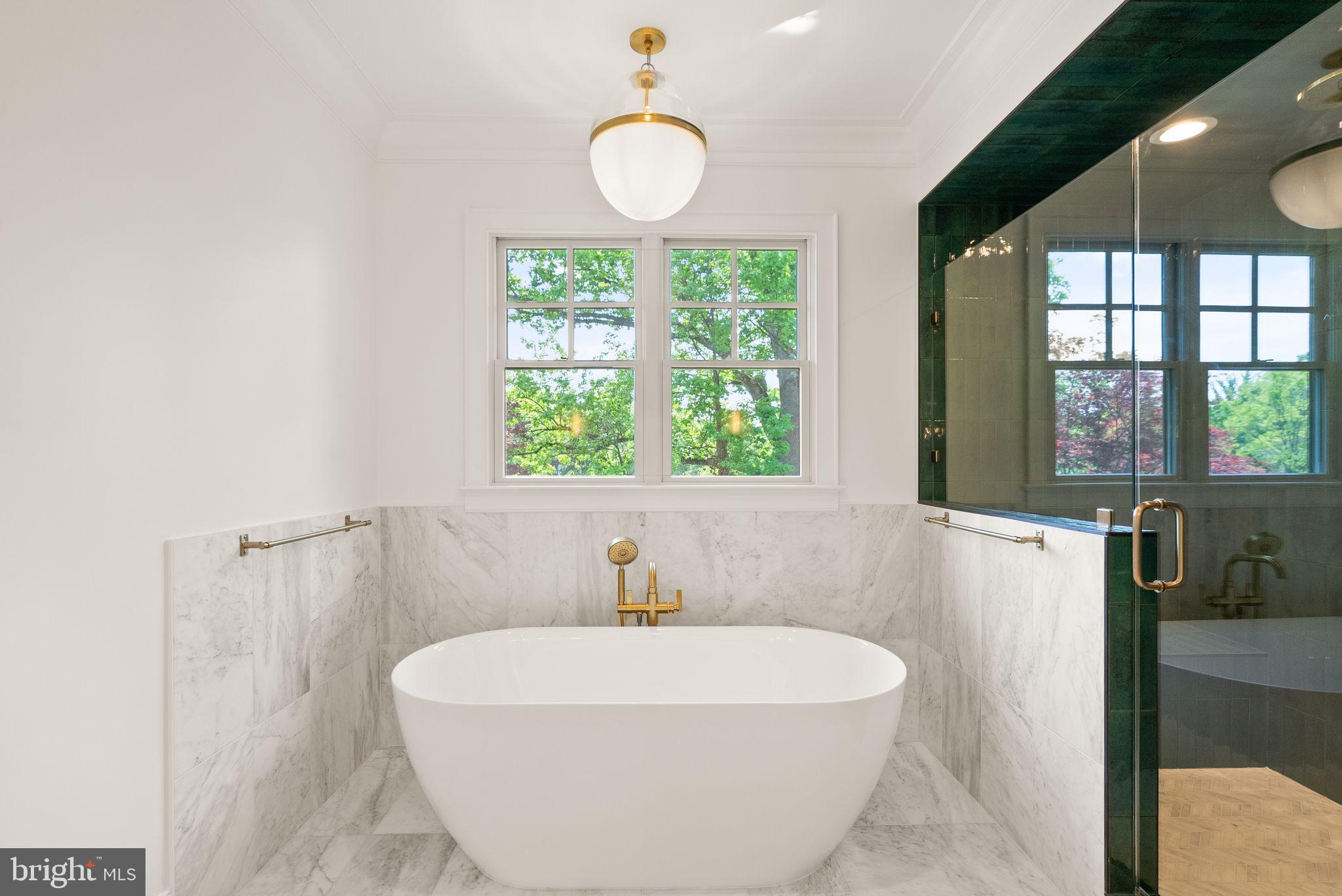 BROYHILL FOREST - Residential