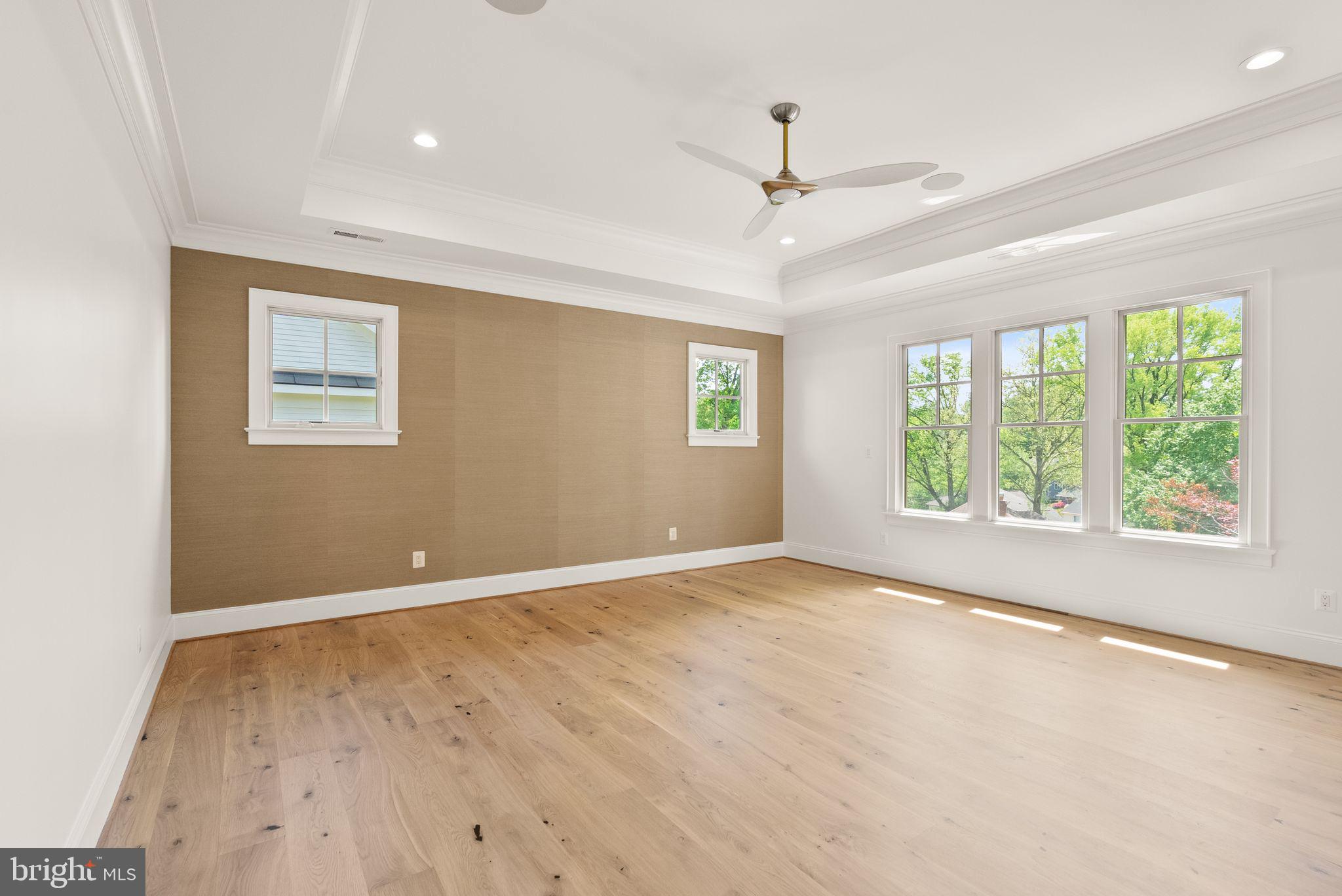 BROYHILL FOREST - Residential