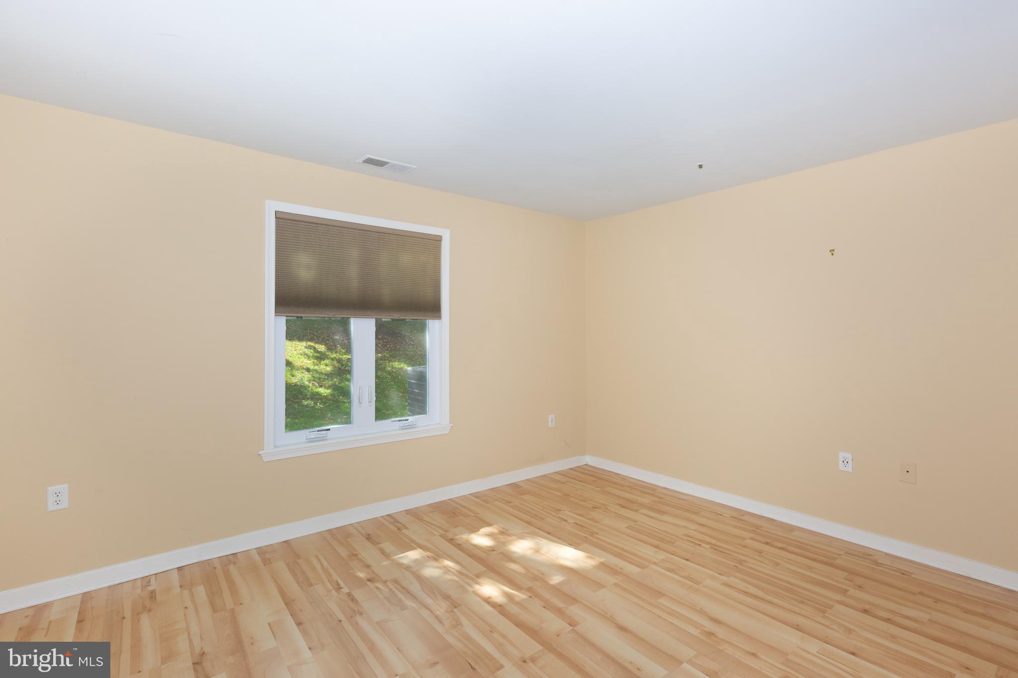 PARRS RIDGE - Residential Lease