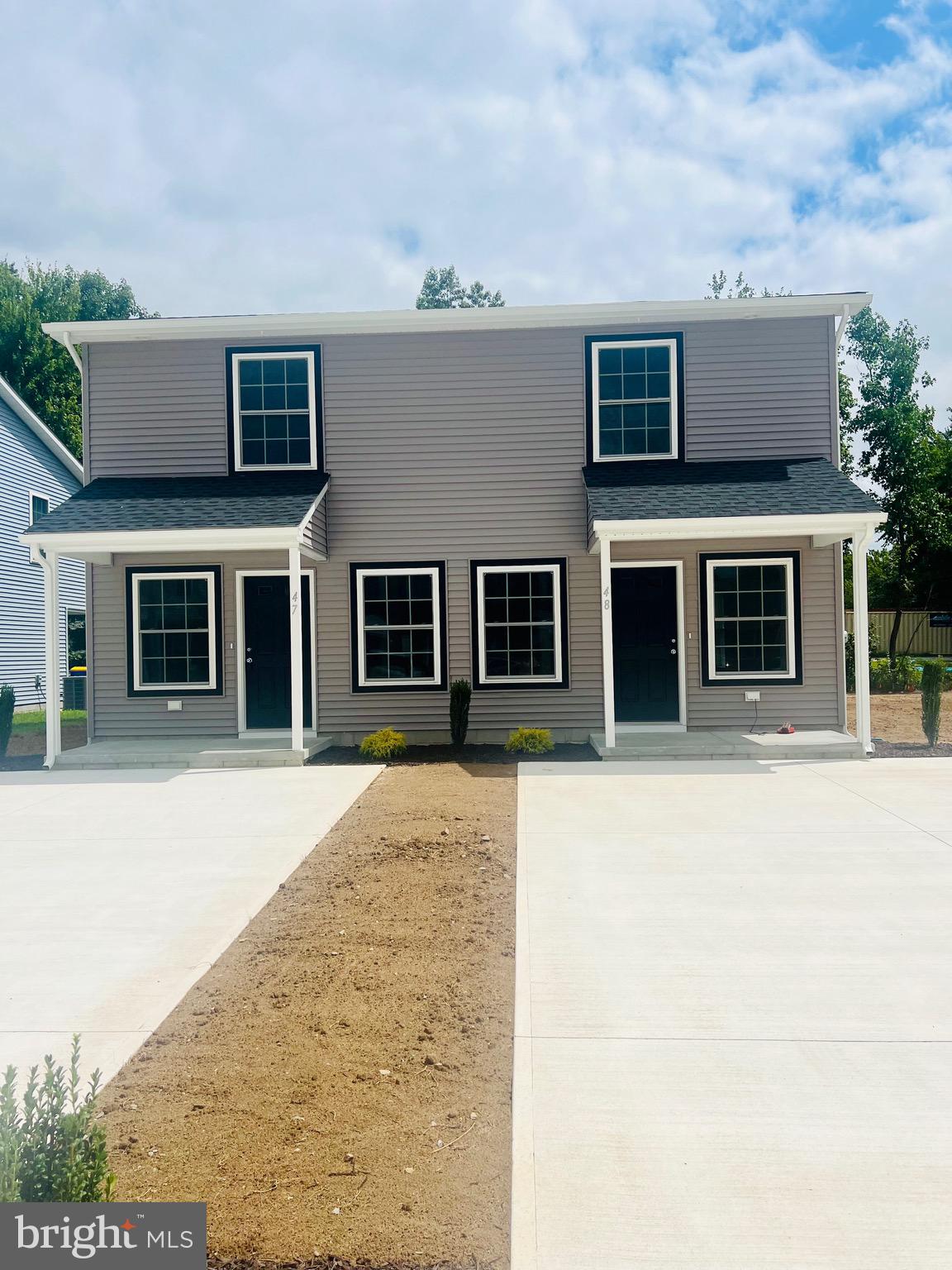 HARRINGTON MEADOWS - Residential