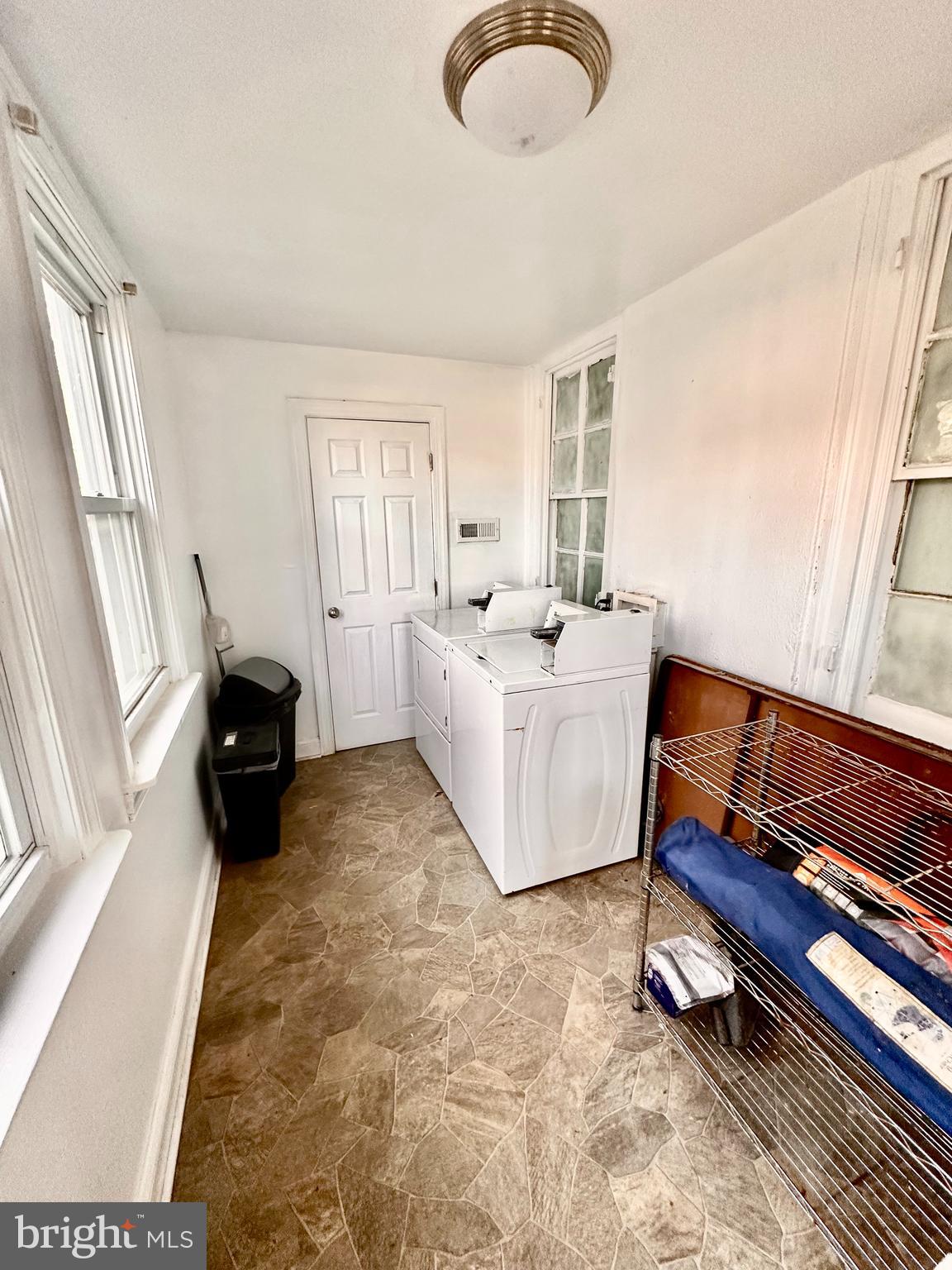 GERMANTOWN - Residential Lease