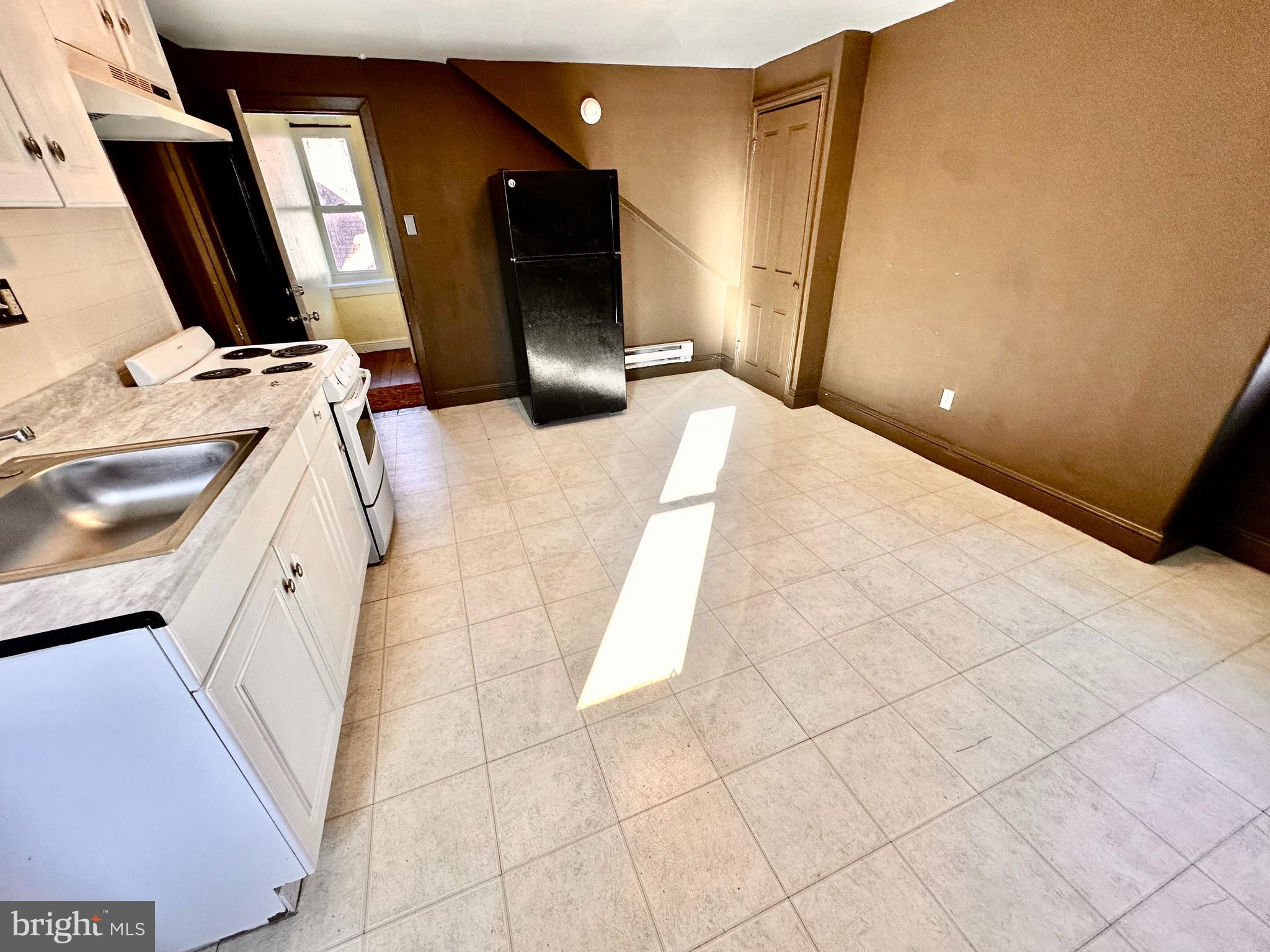 GERMANTOWN - Residential Lease