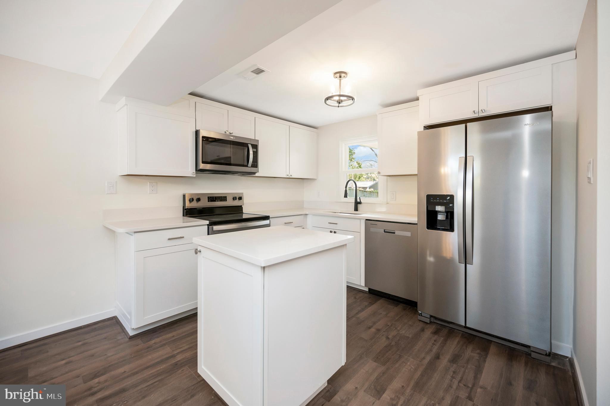 DALE CITY - Residential