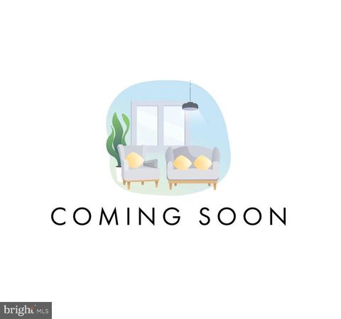 Photo of 14247 Travilah Road, ROCKVILLE, MD 20850 (MLS # MDMC2212792)