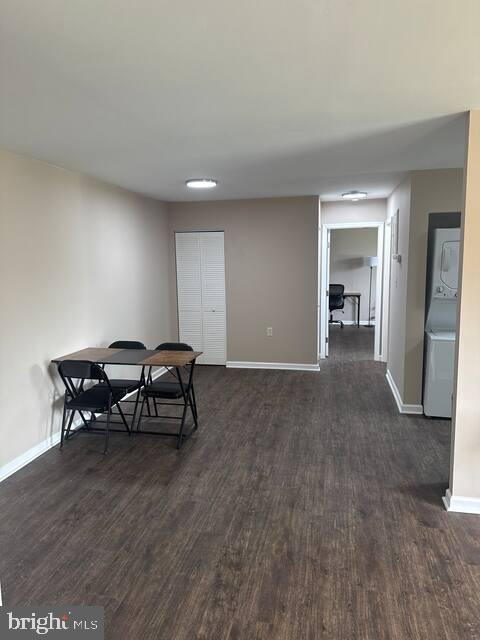 3924 ROLLING ROAD B-11